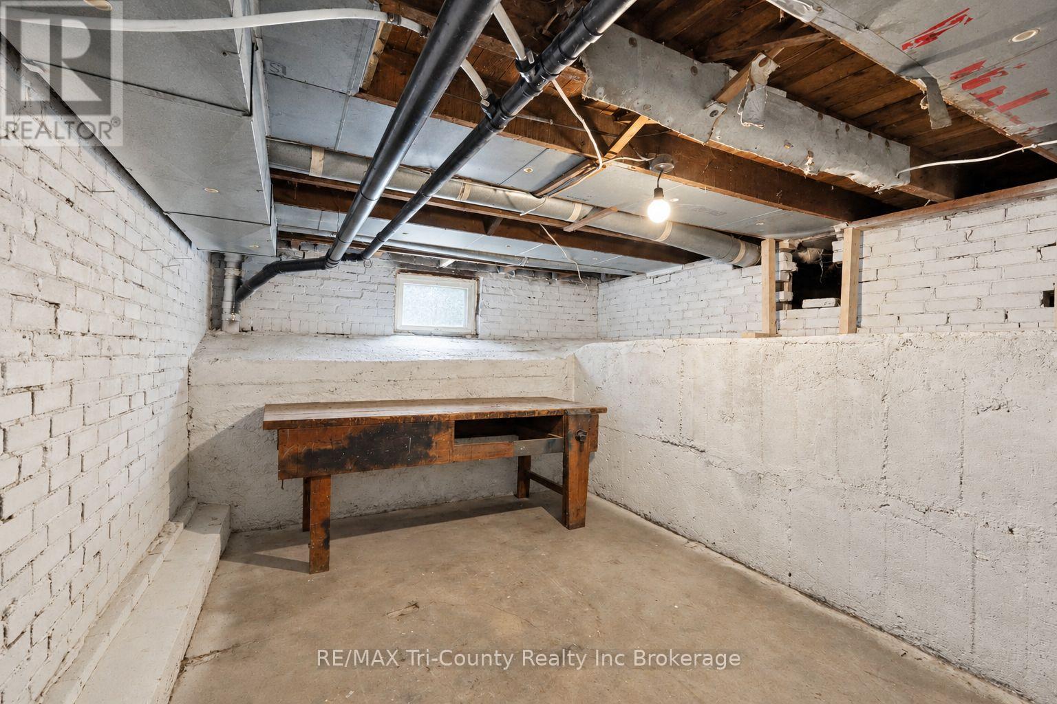 16 Redan Street Property Photo 35