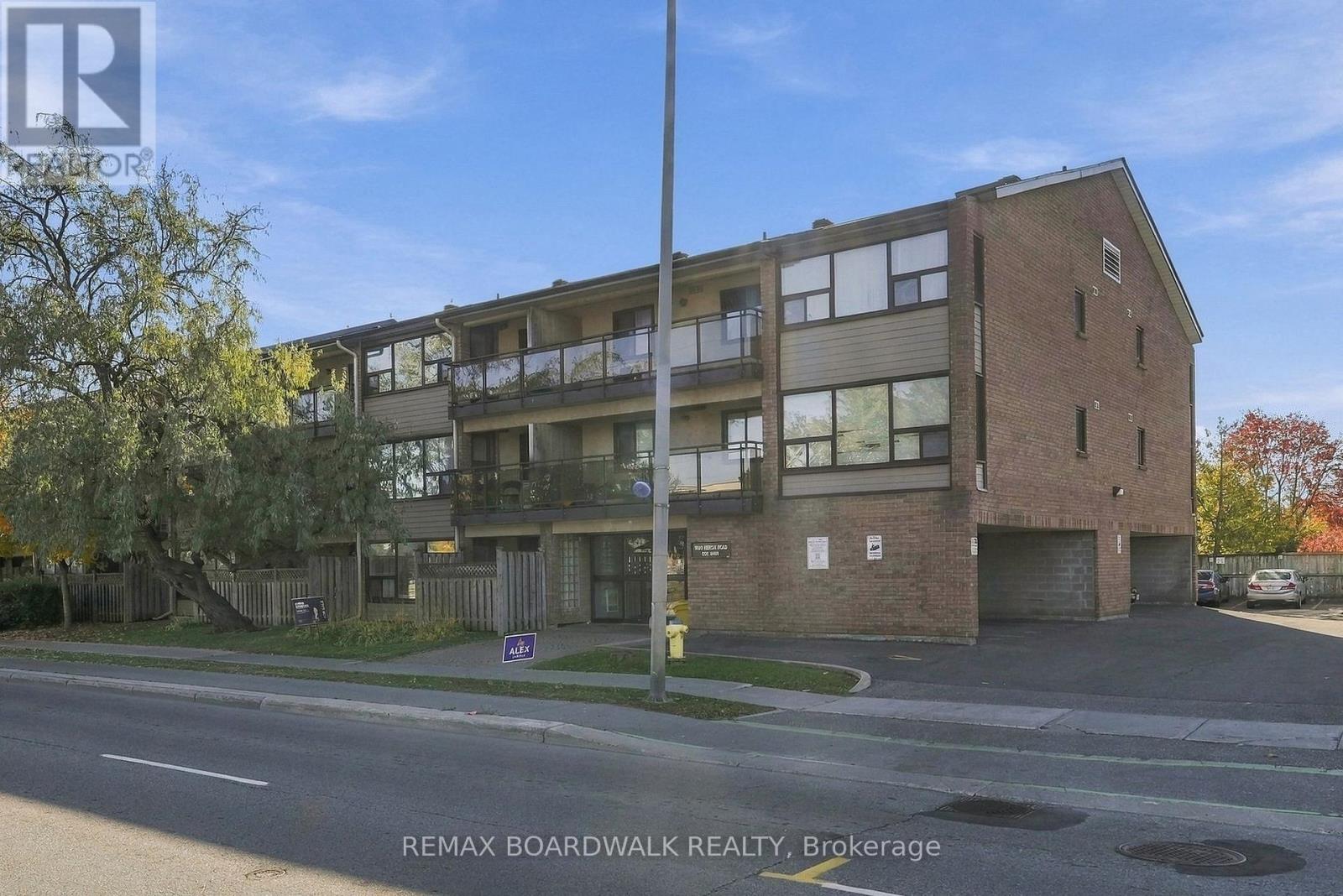 204 - 1490 HERON ROAD Property Photo 1