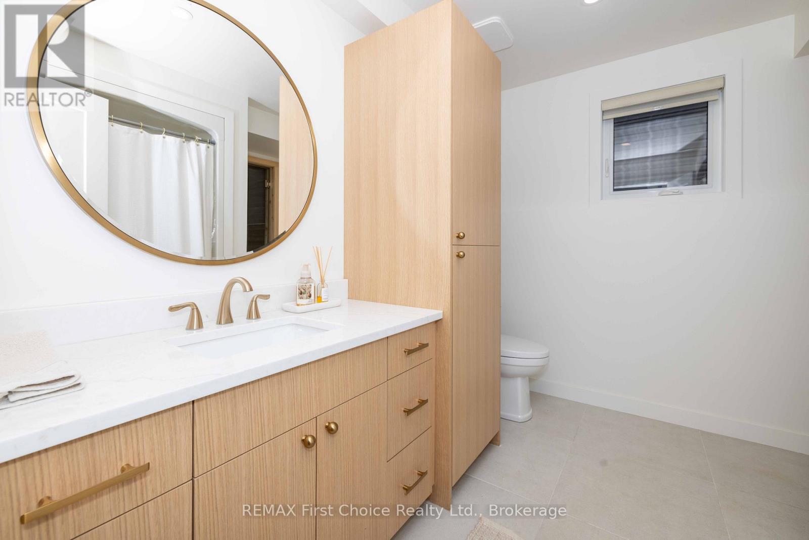 186 Bruin Crescent Property Photo 10