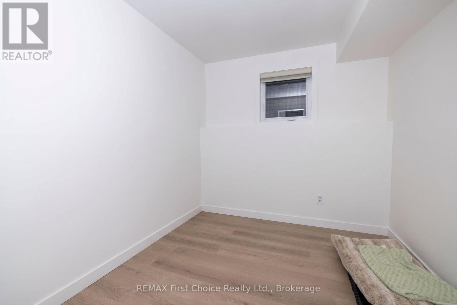 186 Bruin Crescent Property Photo 17