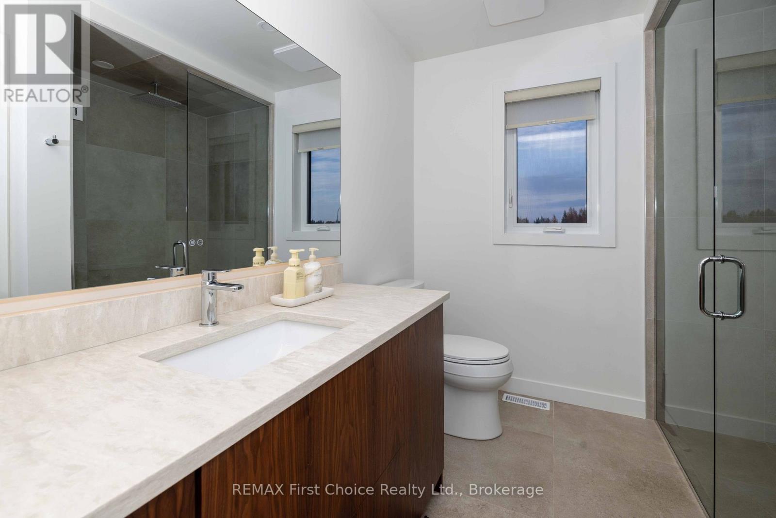 186 Bruin Crescent Property Photo 23