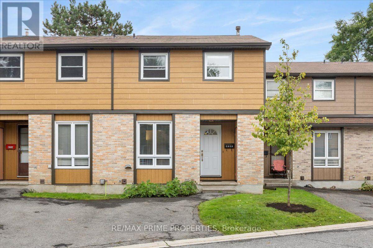 29 - 6252 CASTILLE COURT Property Photo 1