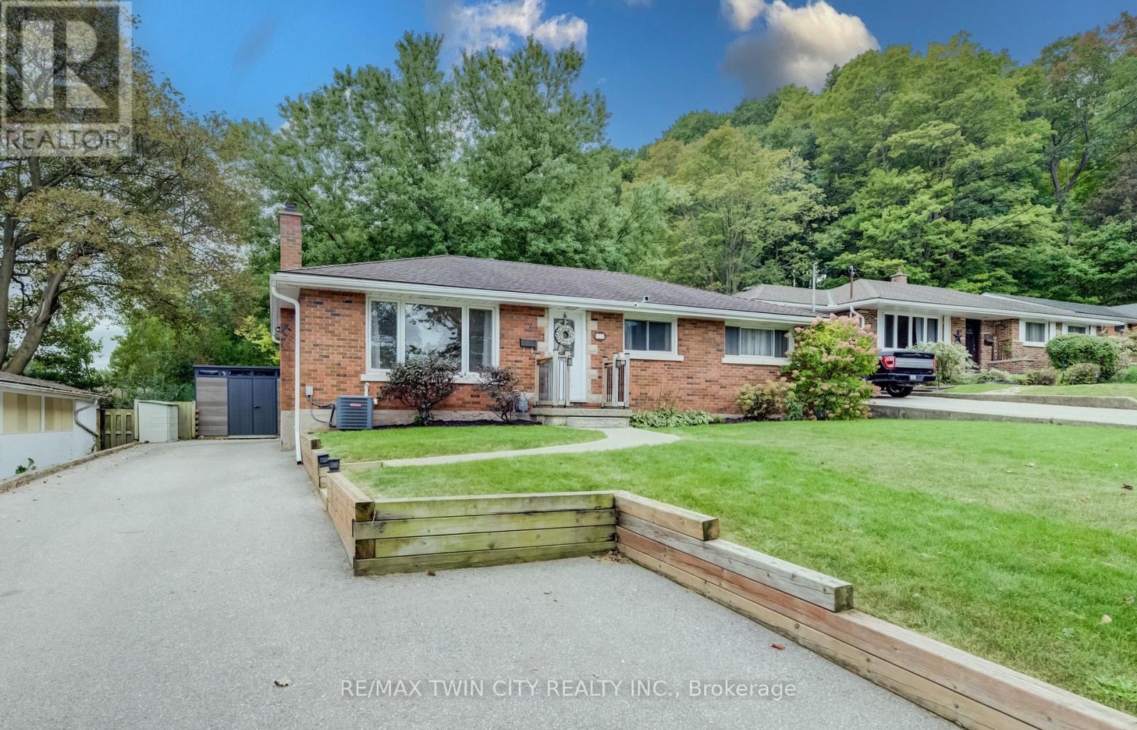 25 CULHAM DRIVE Property Photo 1