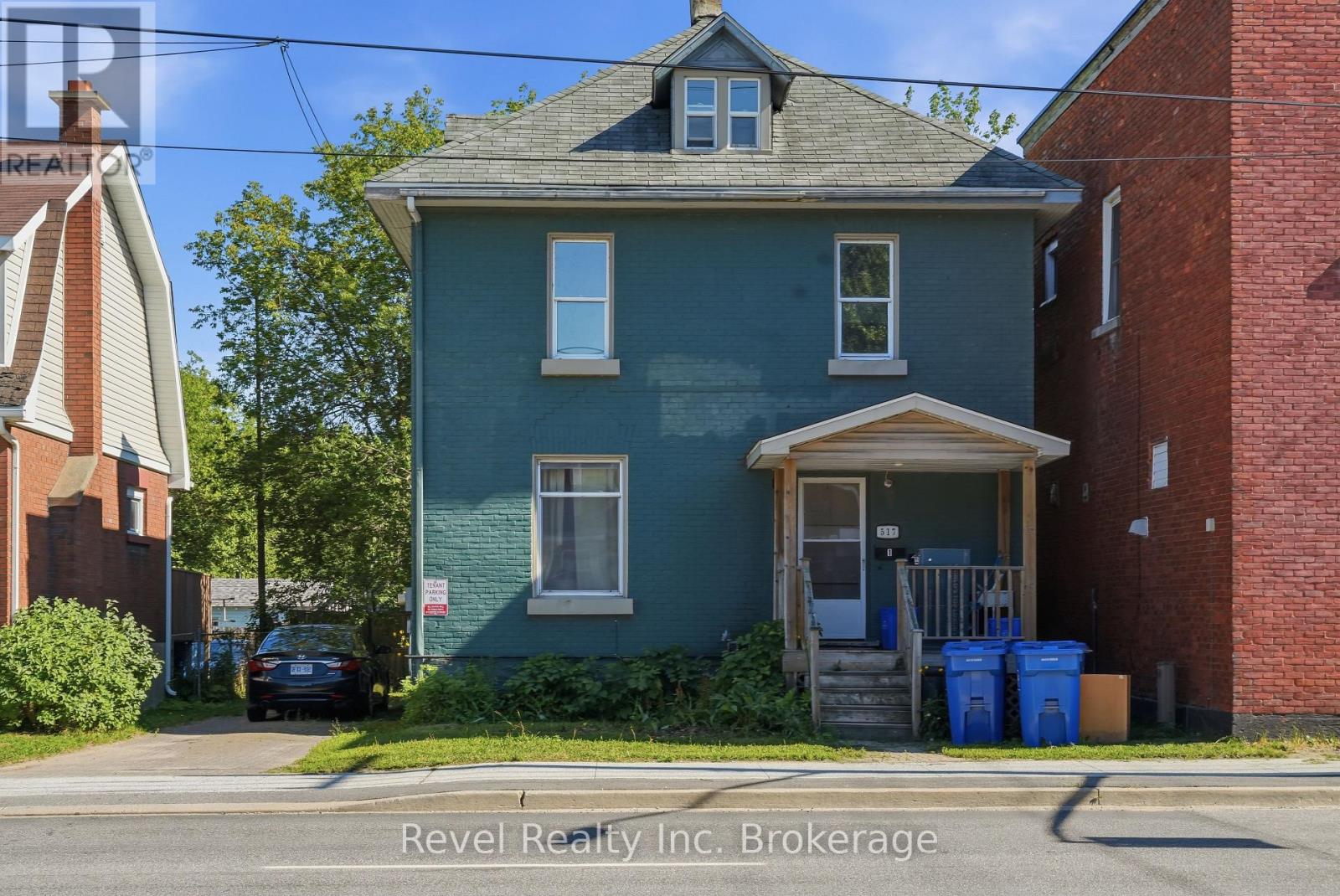 517 Fisher Street S Property Photo 28
