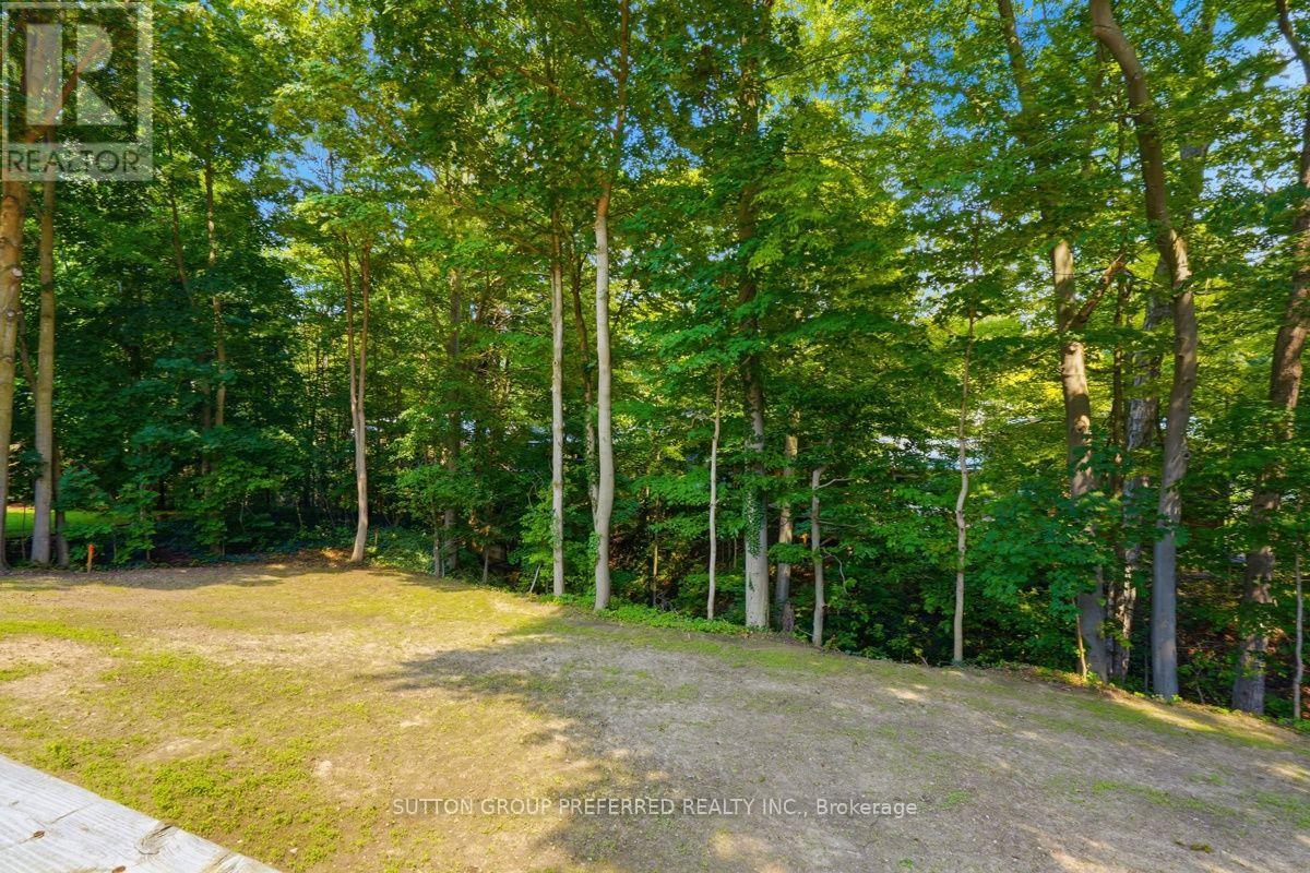 7 Metamora Crescent Property Photo 37