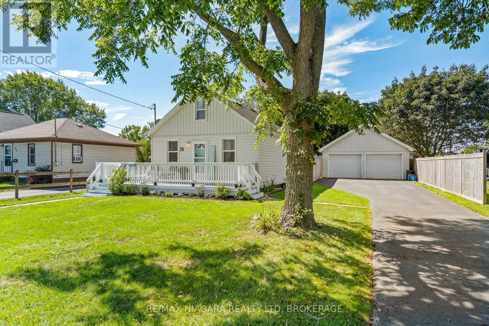 75 KNOLL STREET Property Photo 1