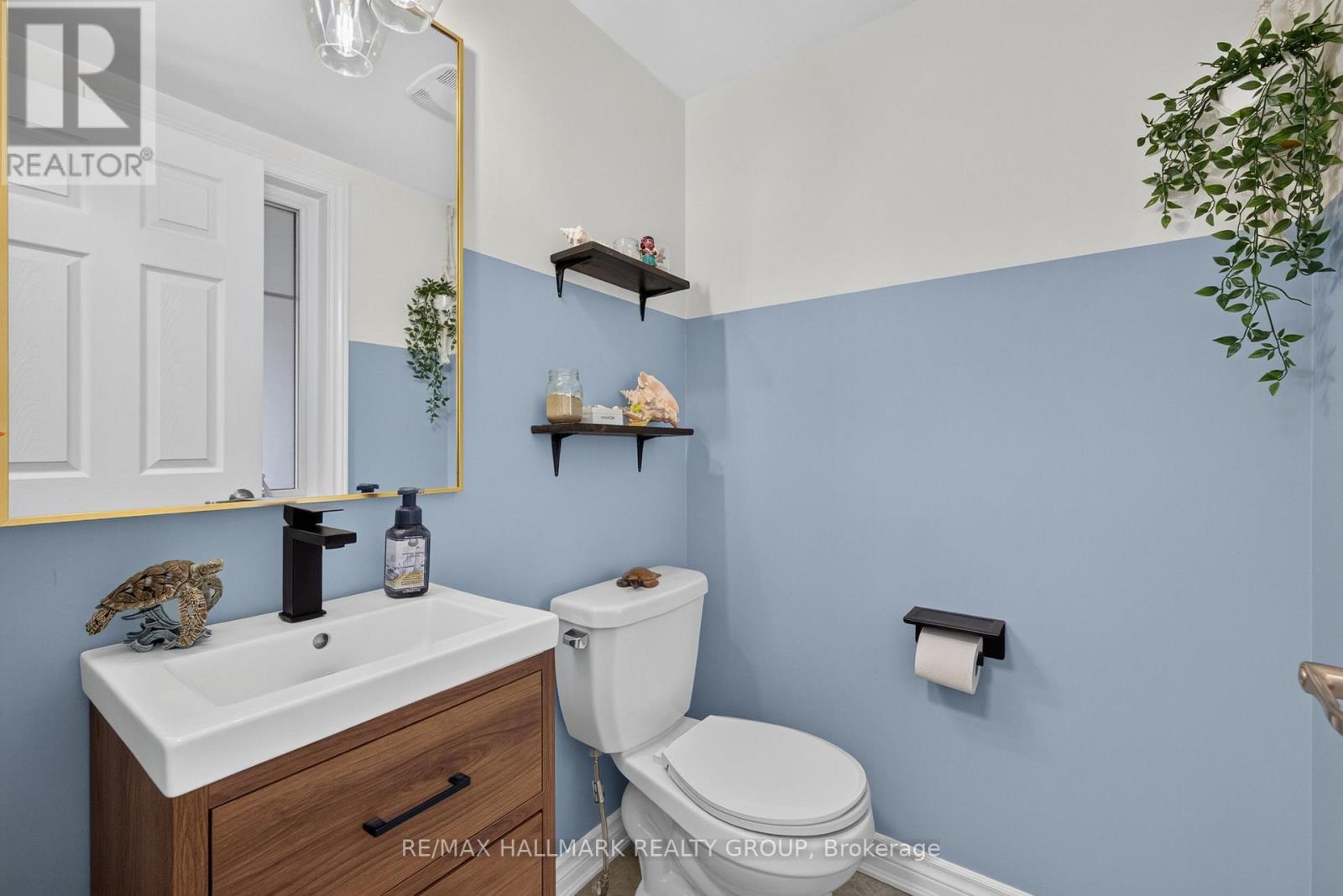 792 Mayfly Crescent Property Photo 17