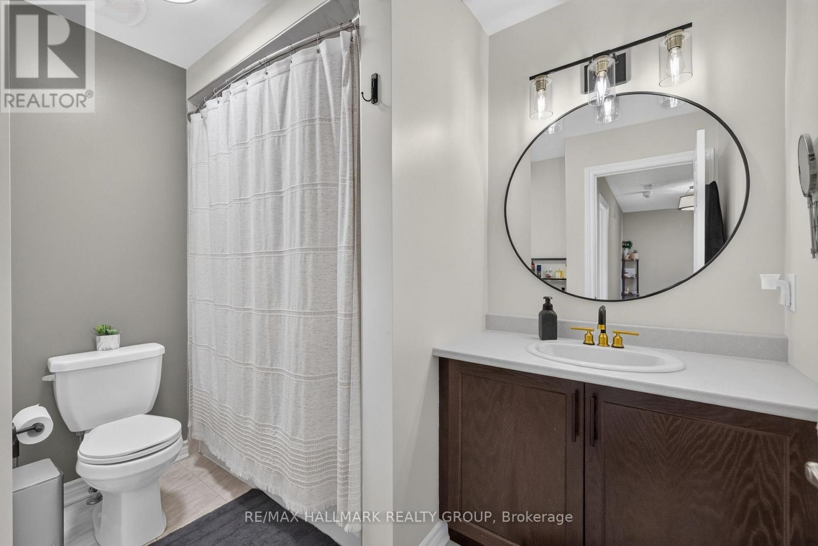 792 Mayfly Crescent Property Photo 24