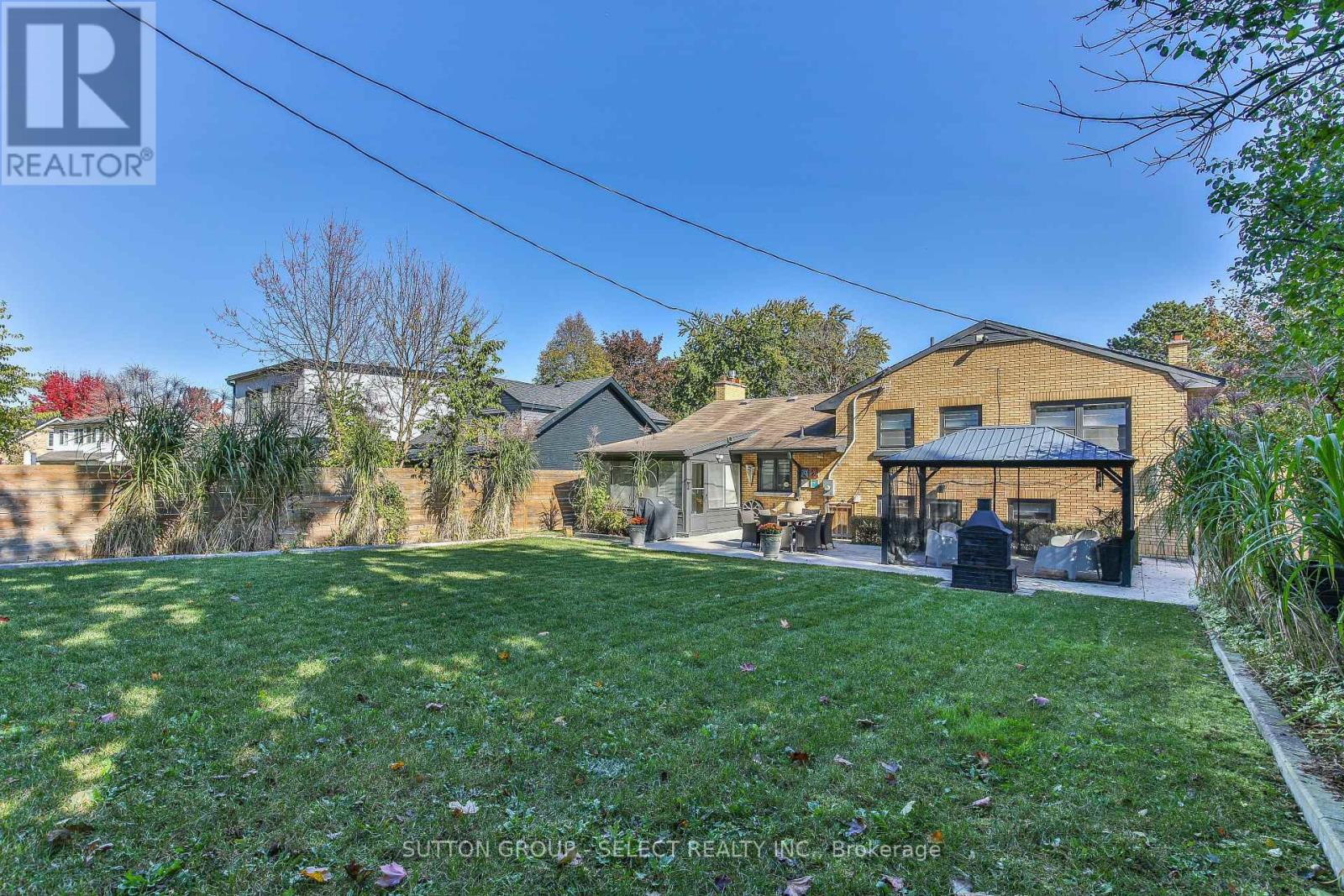 35 Croxton Road W Property Photo 40