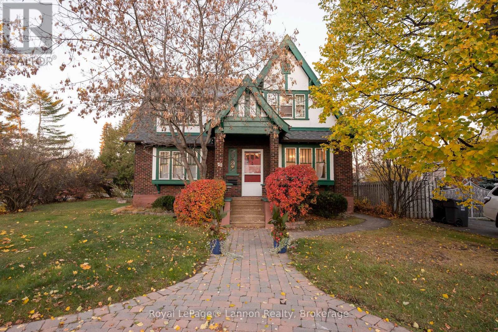 98 SUMMIT AVENUE Property Photo 1
