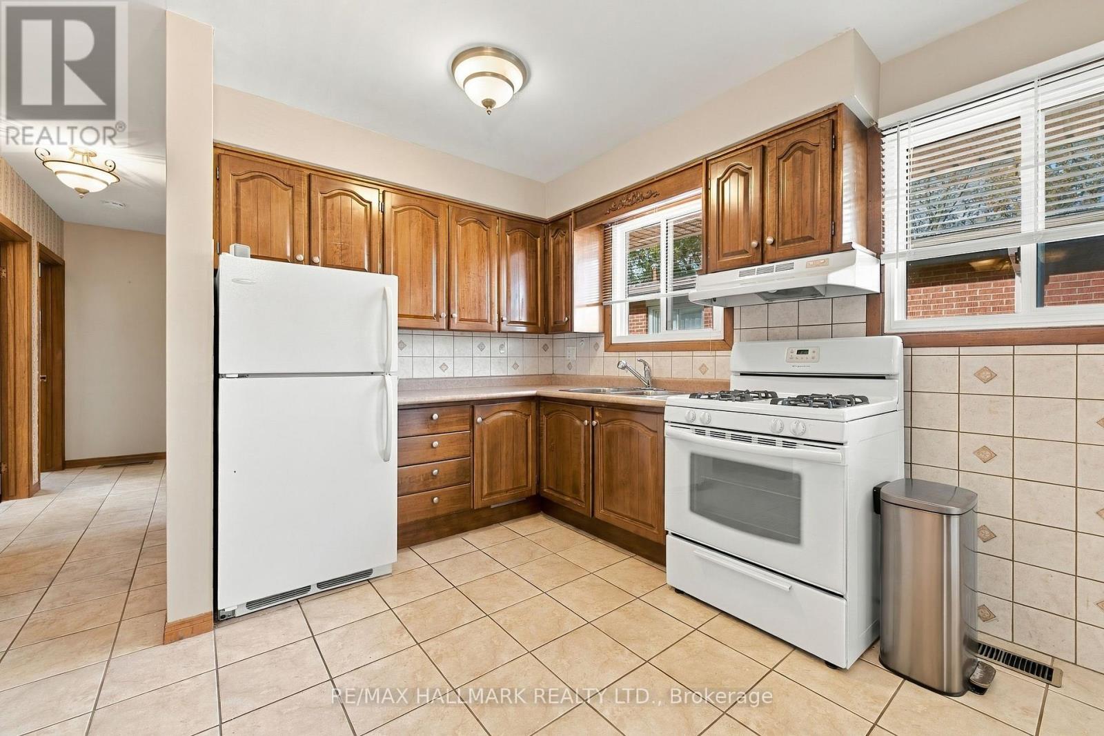 206 Warren Avenue Property Photo 6