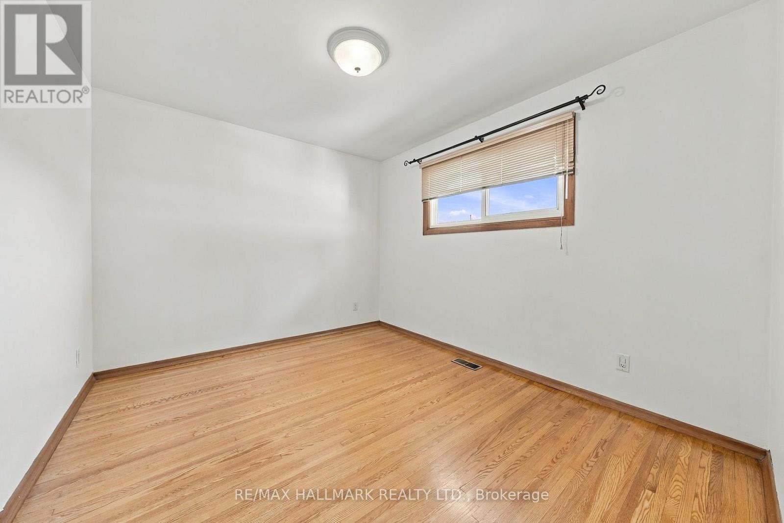 206 Warren Avenue Property Photo 12