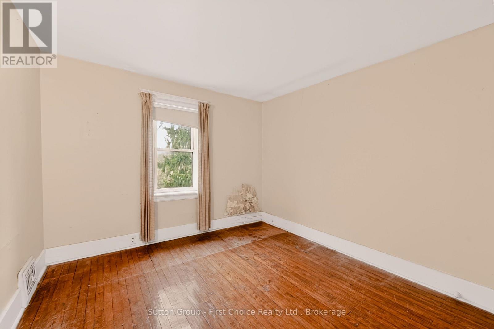 148 St George Street Property Photo 25