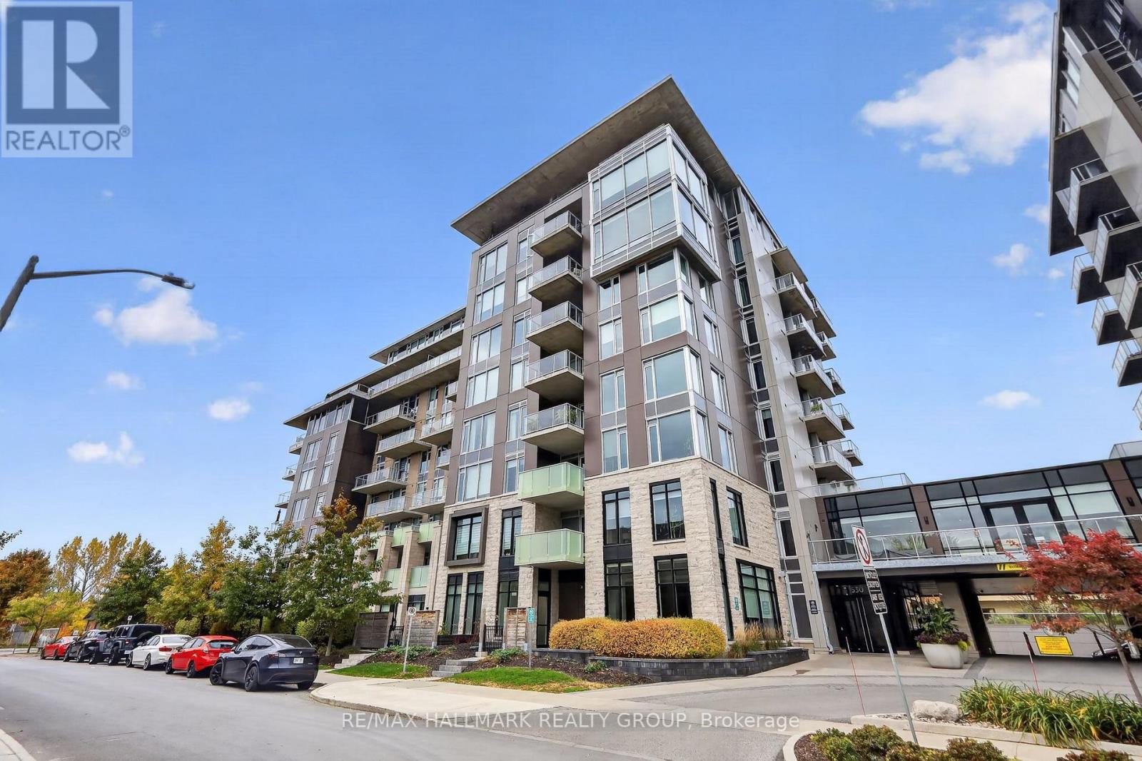 403 - 530 DE MAZENOD AVENUE Property Photo 1
