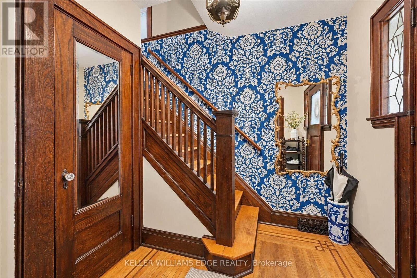 158 London Street S Property Photo 6
