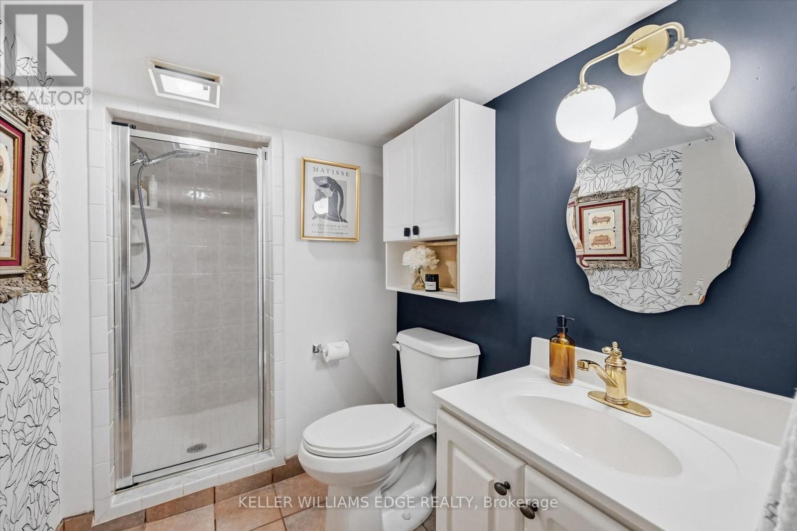 158 London Street S Property Photo 34
