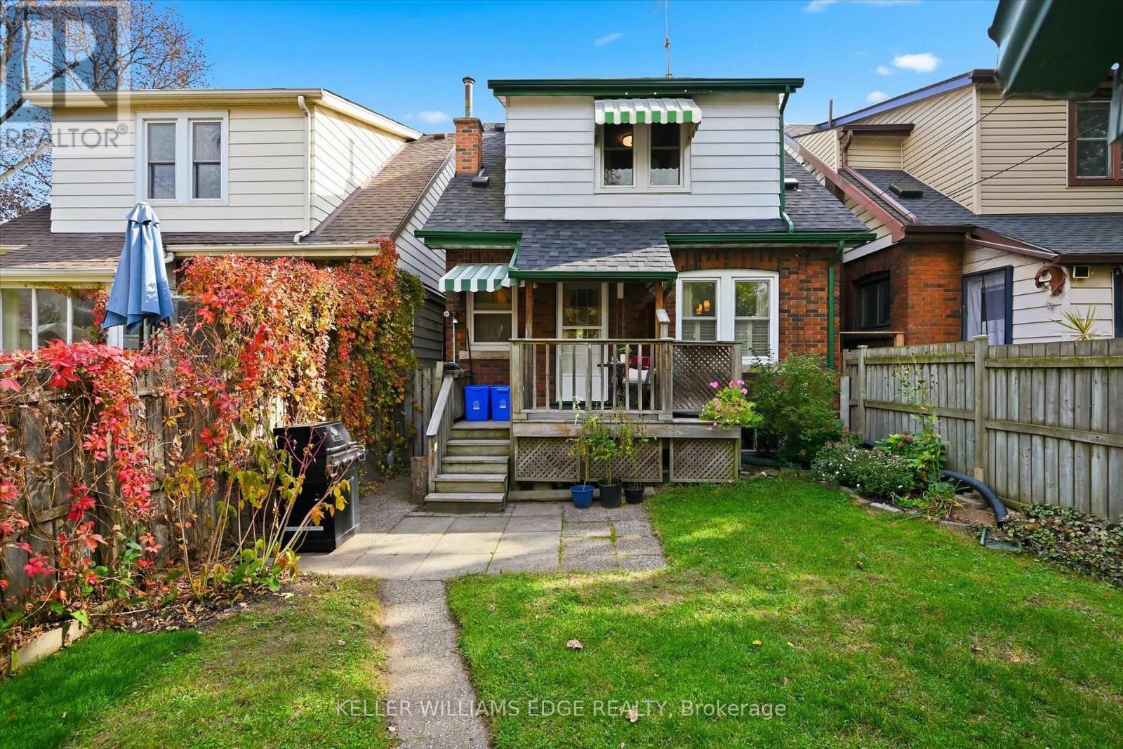 158 London Street S Property Photo 41