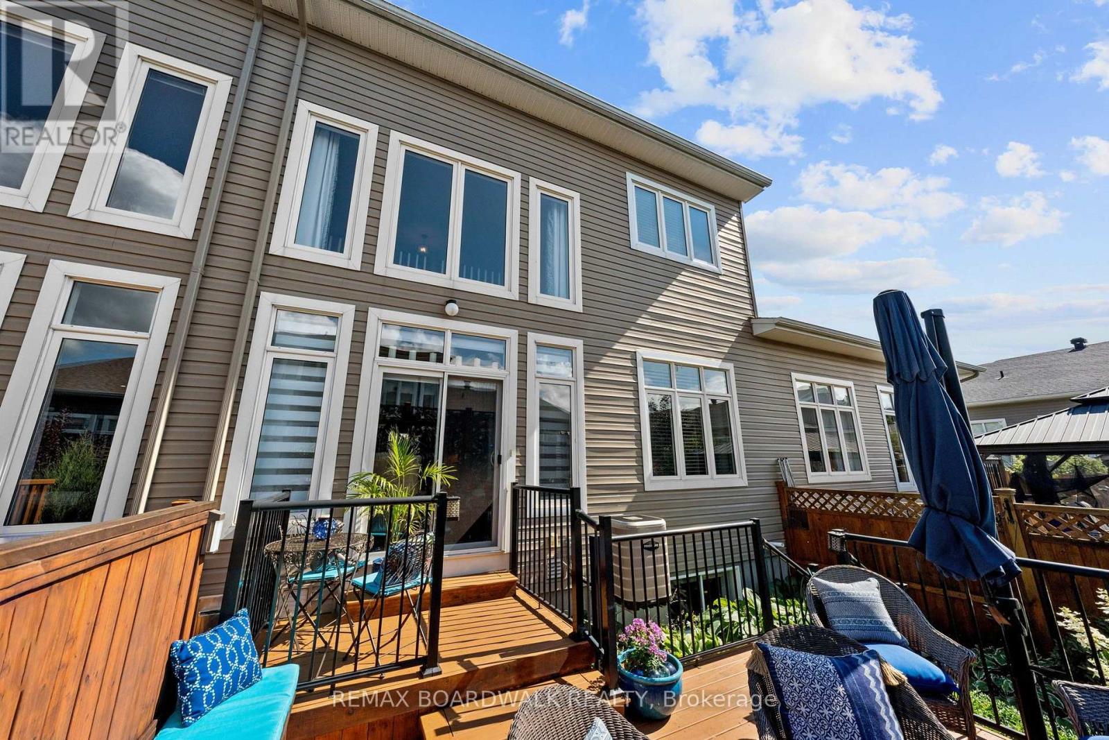 147 Oxford Street W Property Photo 36
