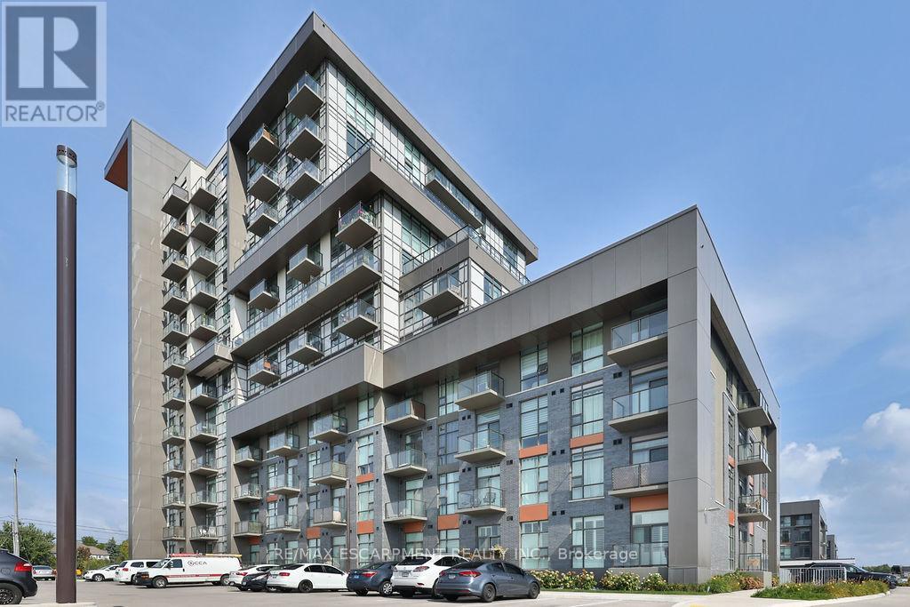 607 - 450 DUNDAS STREET E Property Photo 1