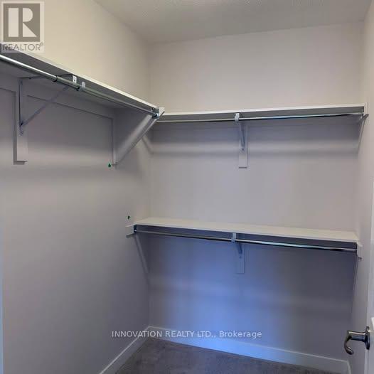 530 Woven Pvt Private Property Photo 8