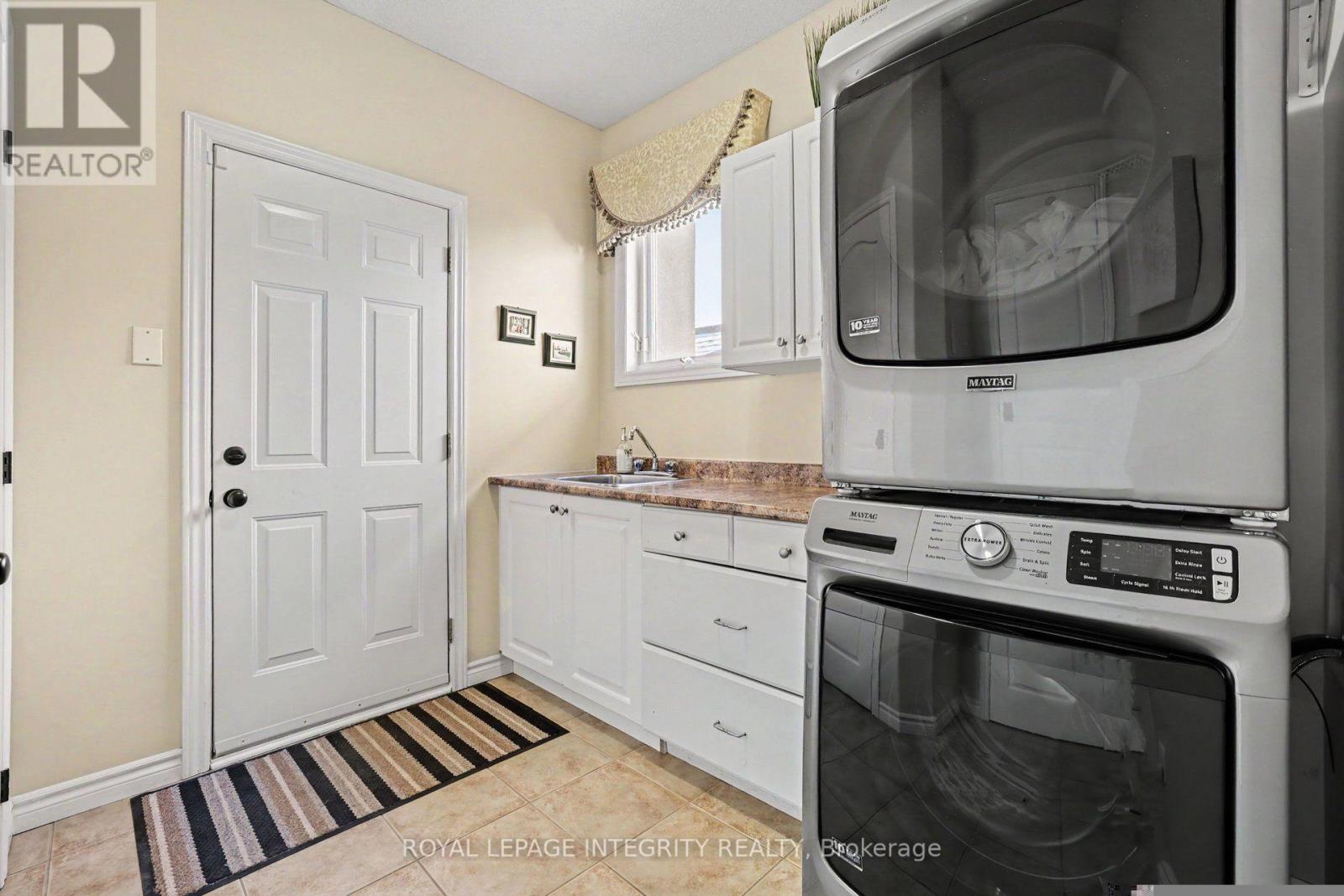 92 Broughton Street Property Photo 23