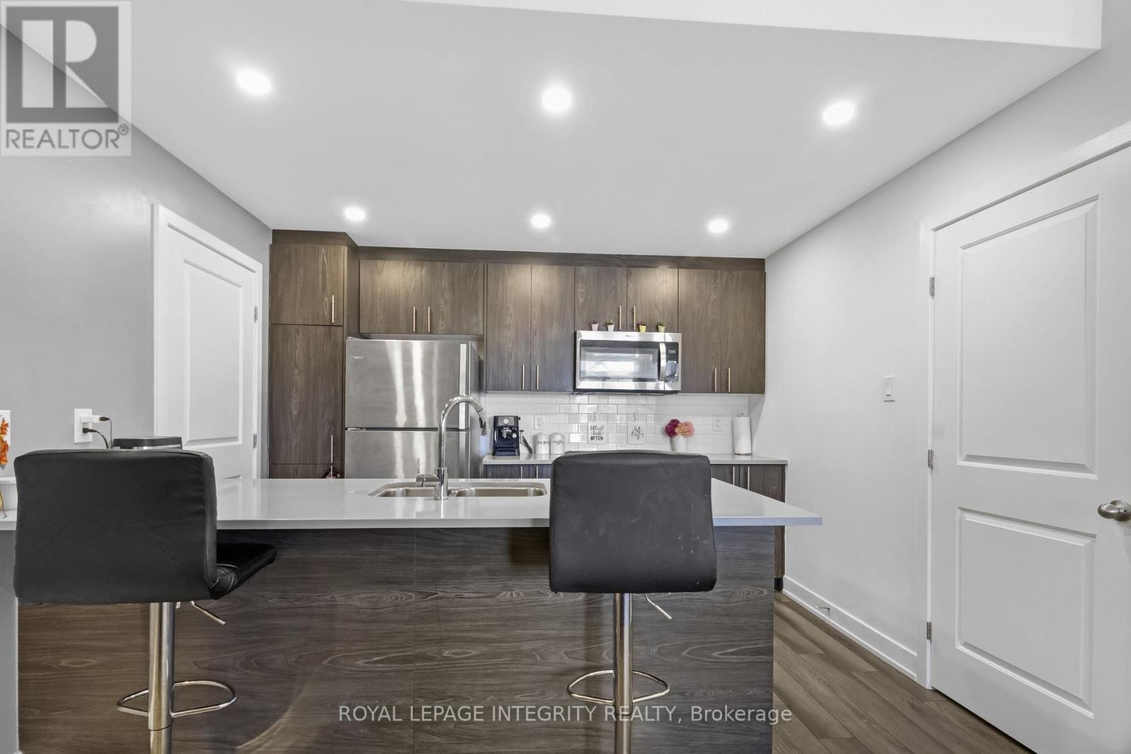 H - 55 Overberg Way Property Photo 7