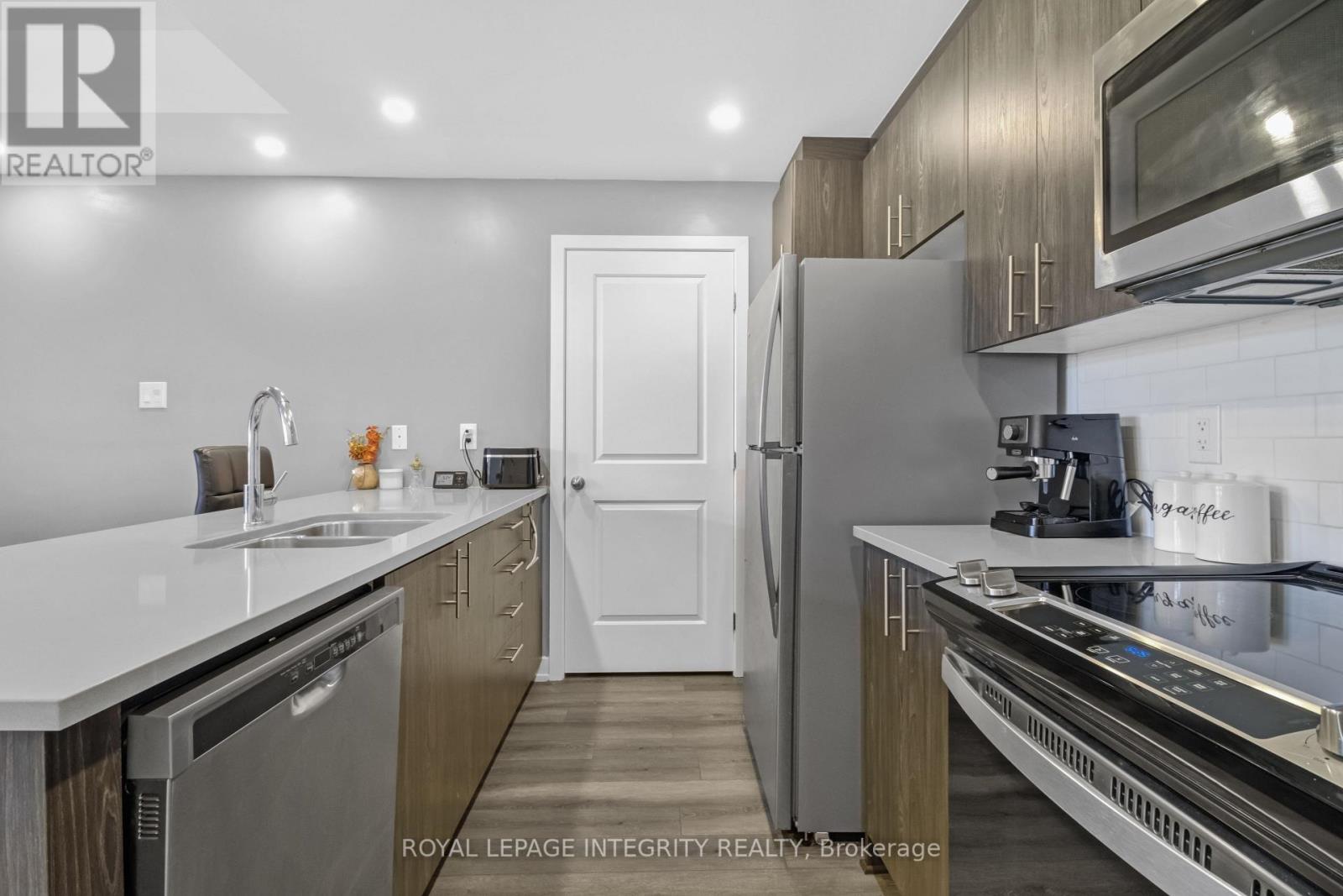 H - 55 Overberg Way Property Photo 8