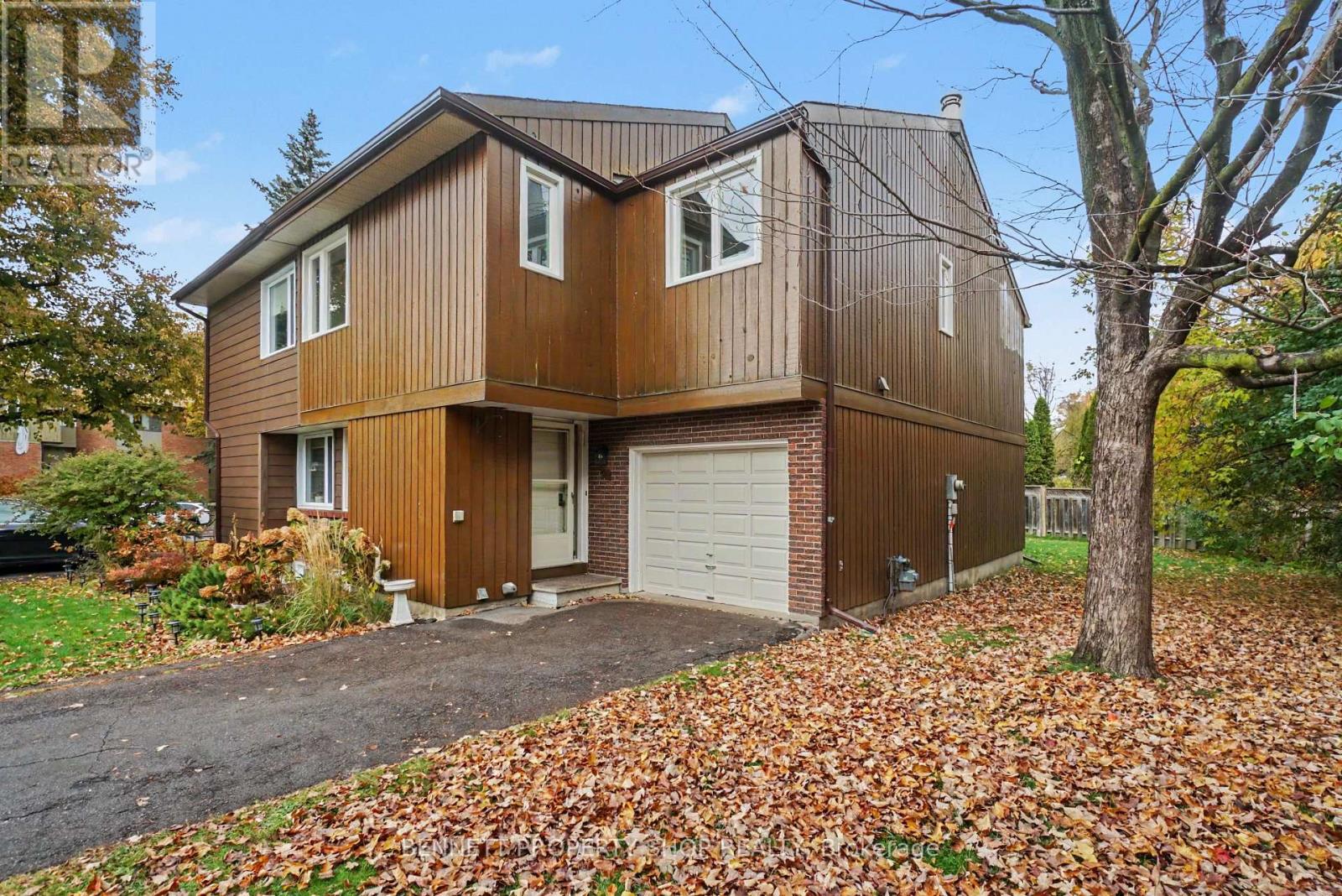 57 Sandhurst Court Property Photo 2
