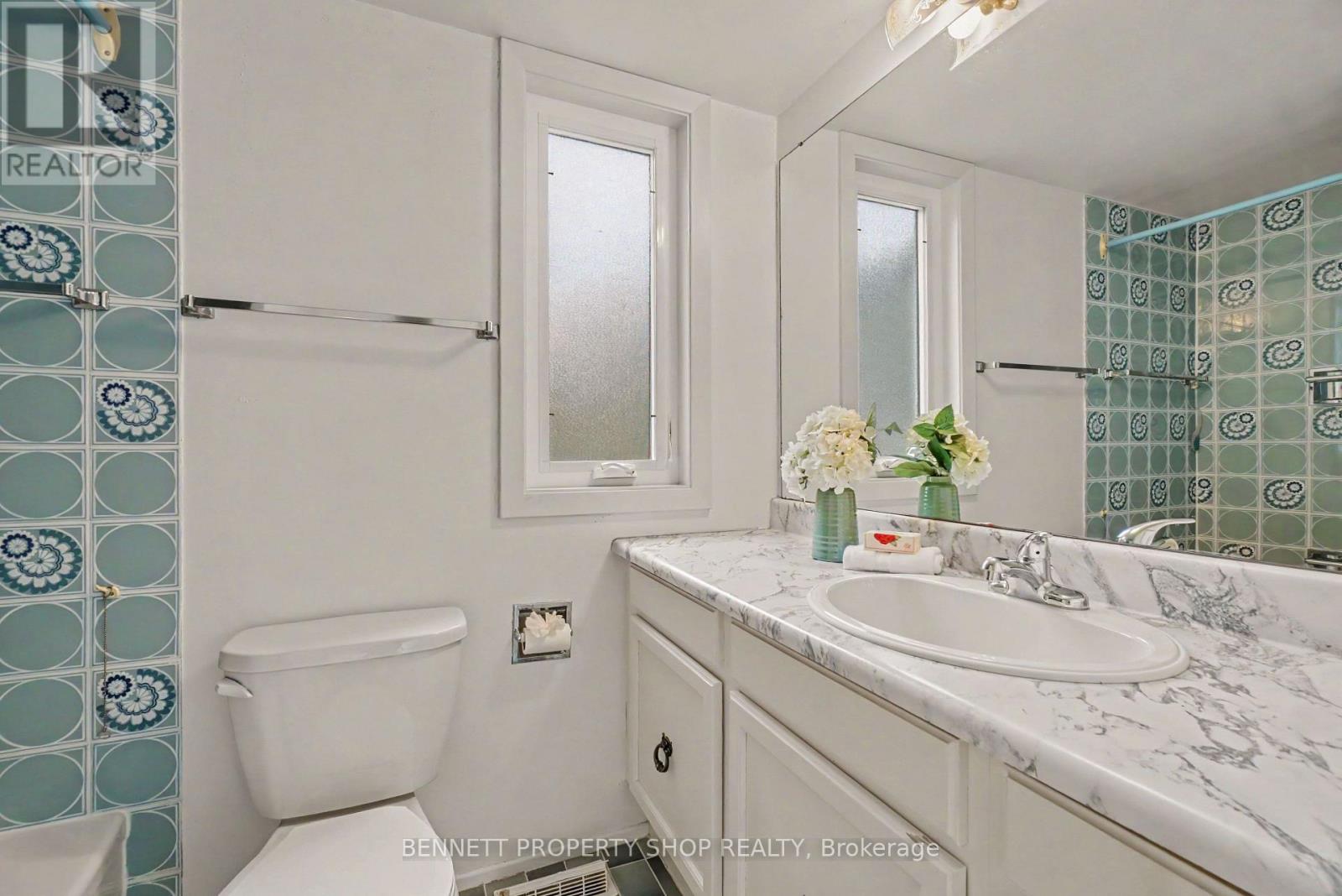 57 Sandhurst Court Property Photo 12