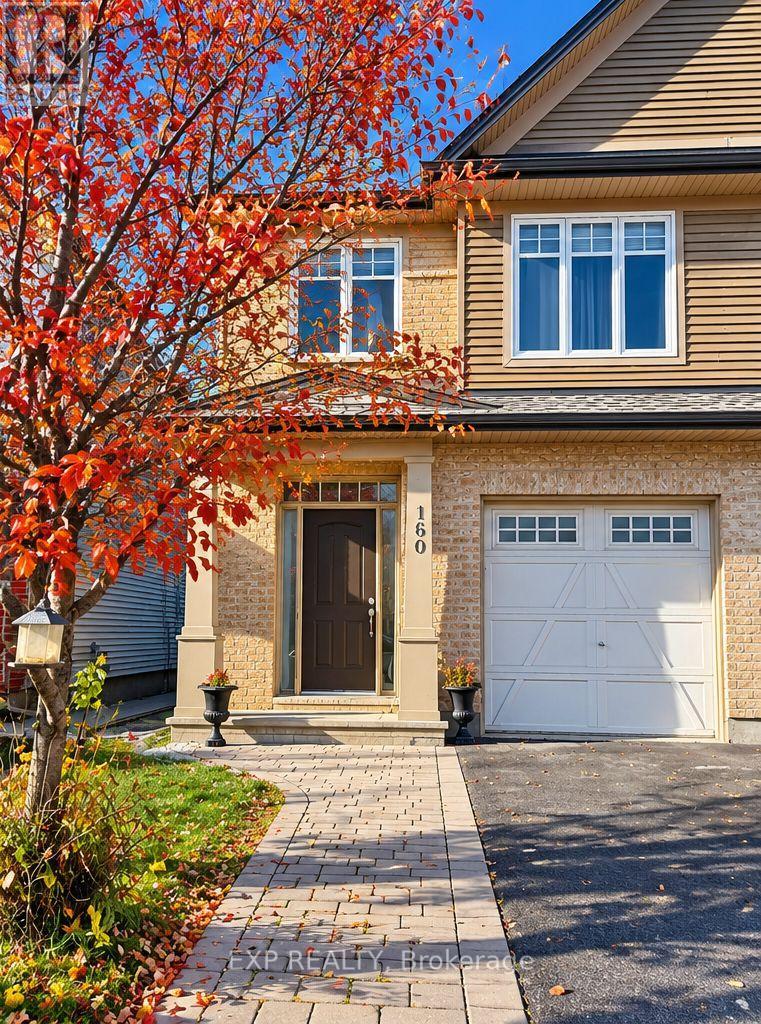 160 FLAT SEDGE CRESCENT Property Photo 1
