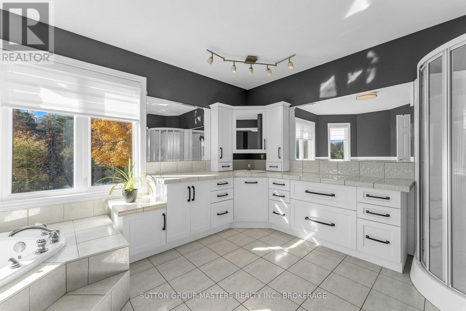 4860 Bath Road Property Photo 19