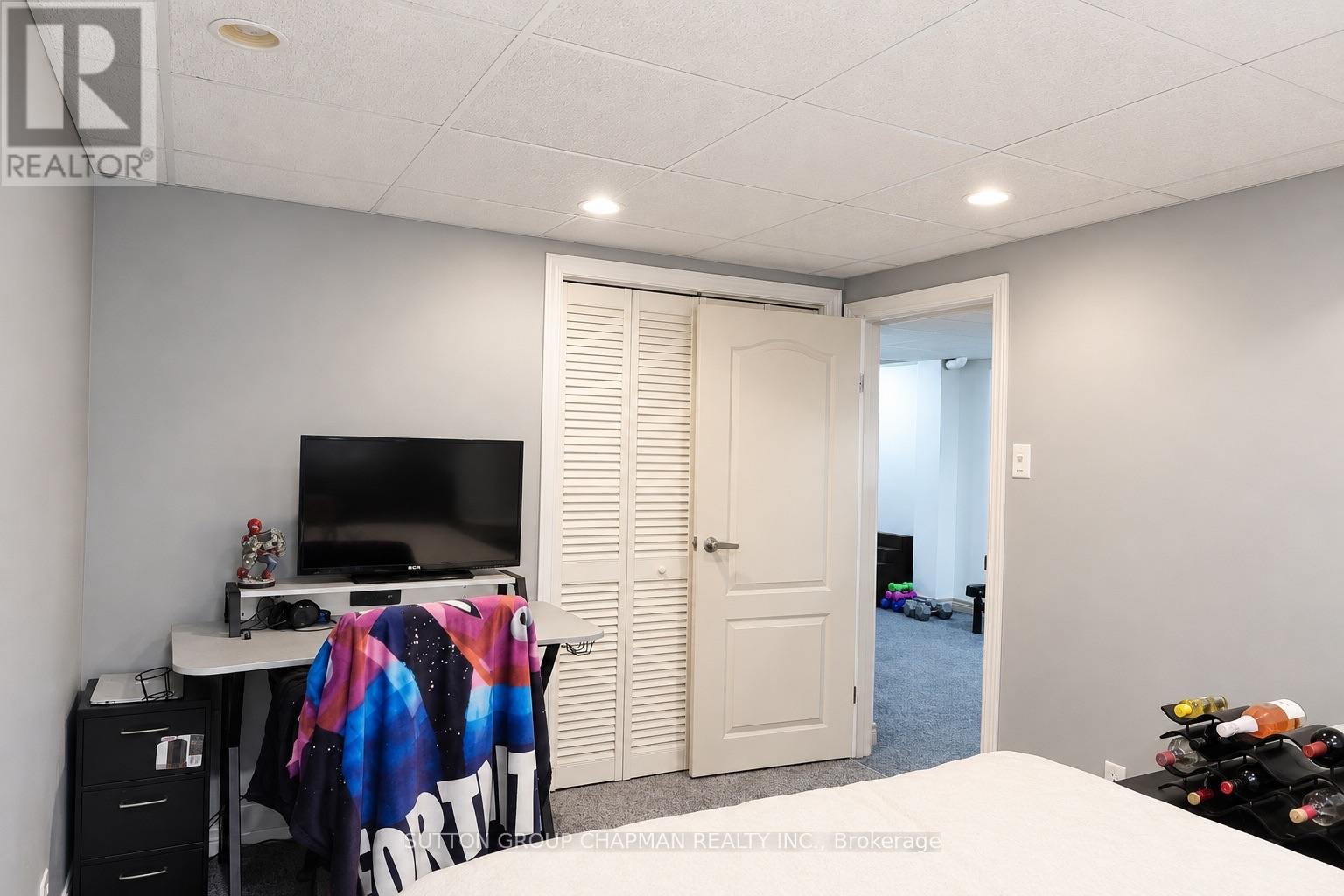 43b Frontenac Road Property Photo 32
