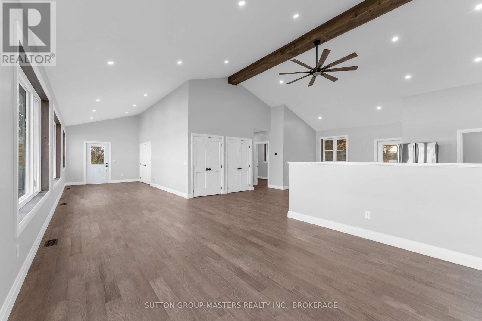 99 Blue Heron Lane Property Photo 13
