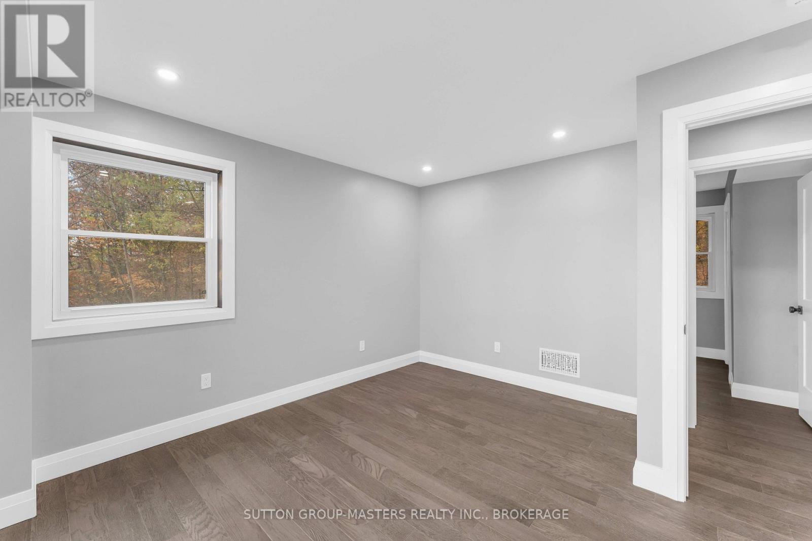 99 Blue Heron Lane Property Photo 23