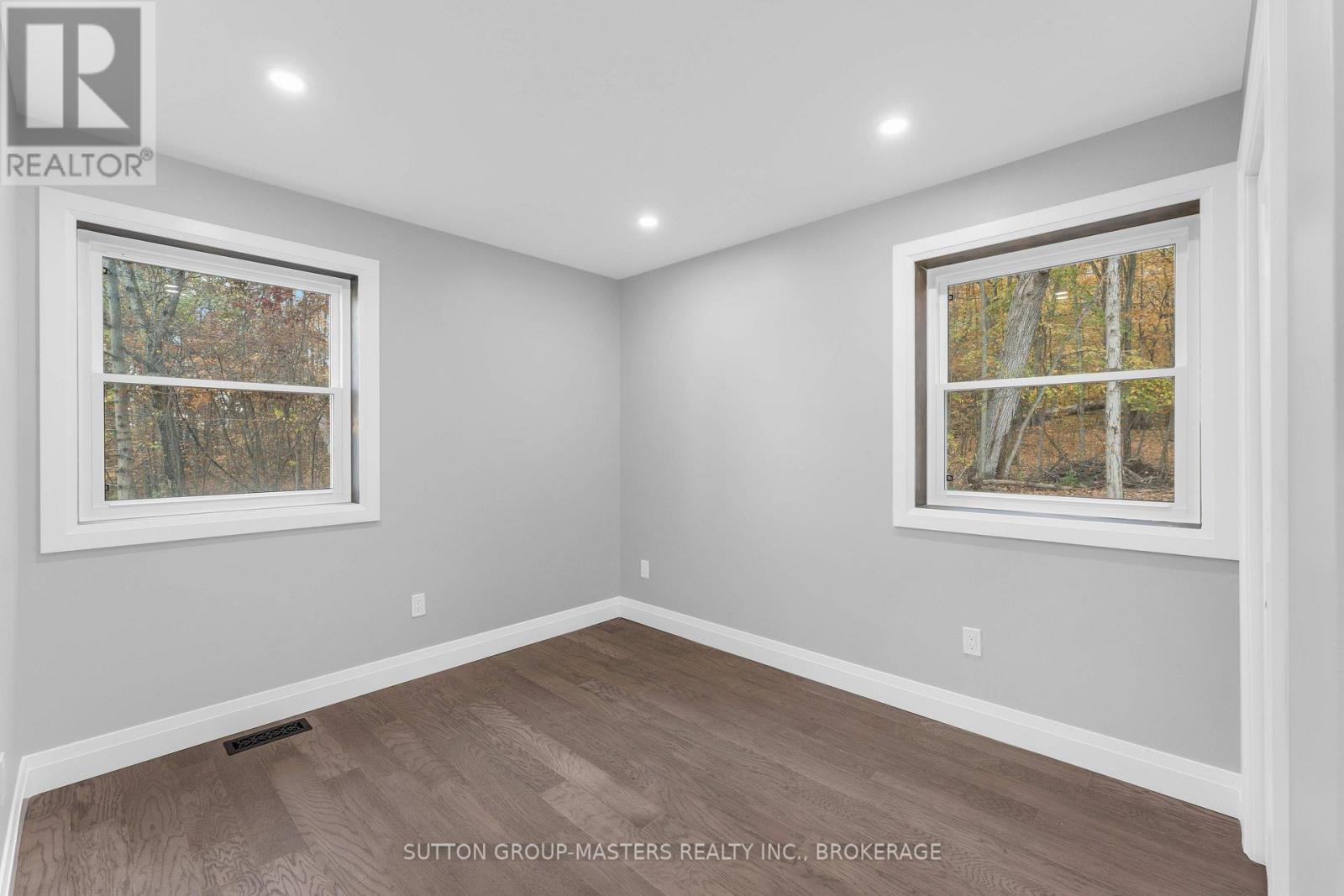99 Blue Heron Lane Property Photo 24