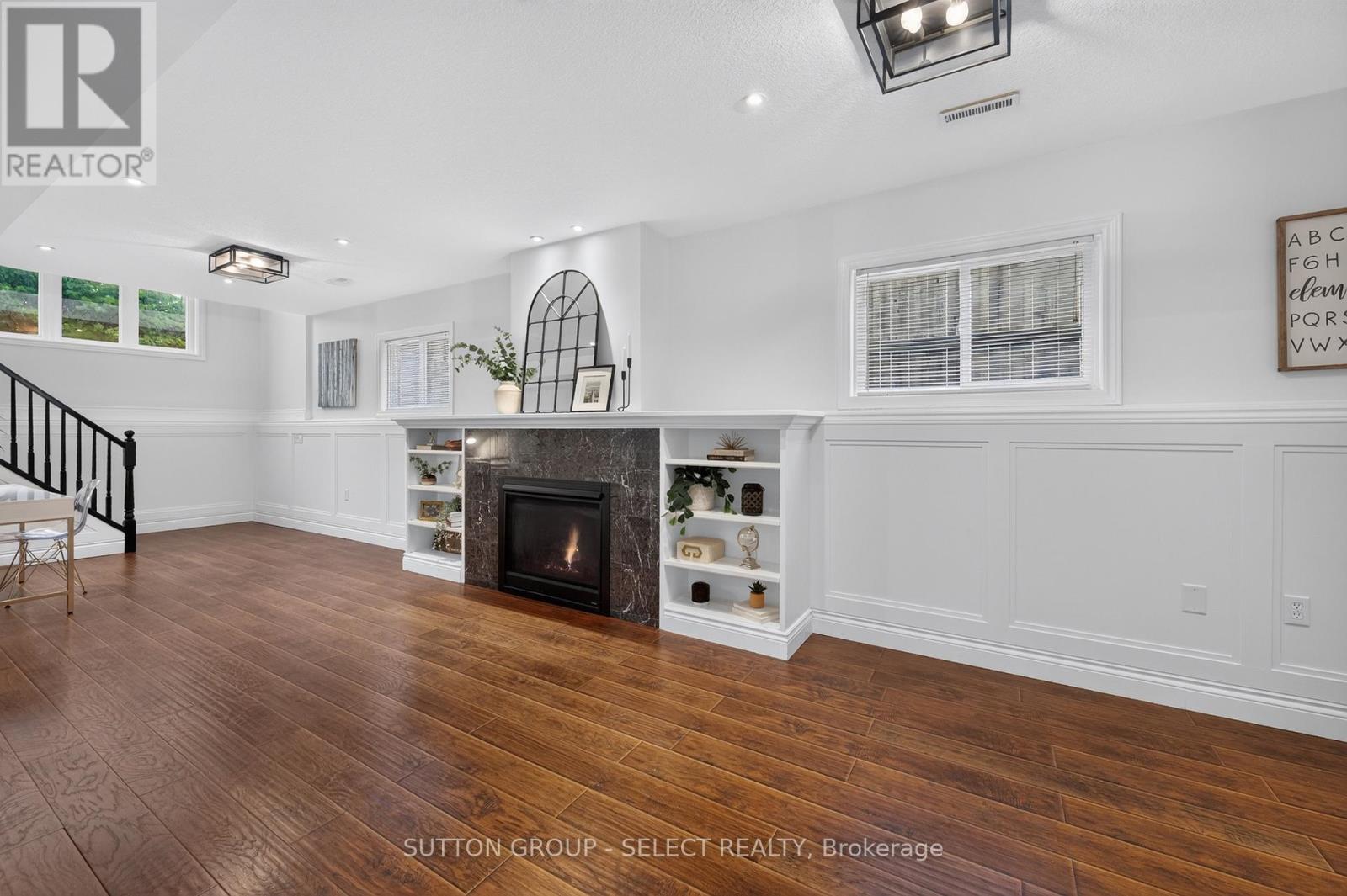 1801 Seymour Crescent Property Photo 25