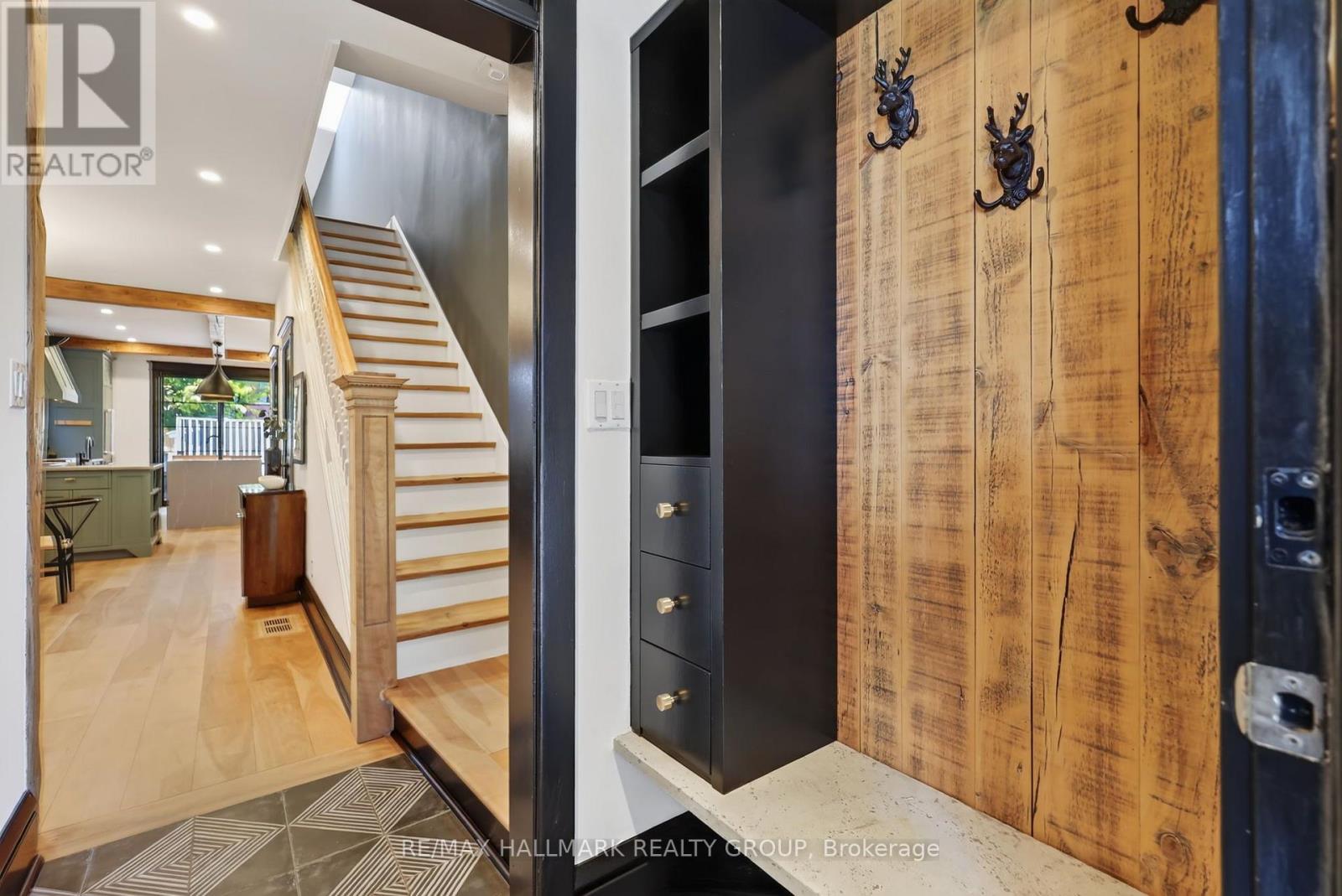 11 Third Avenue Property Photo 4