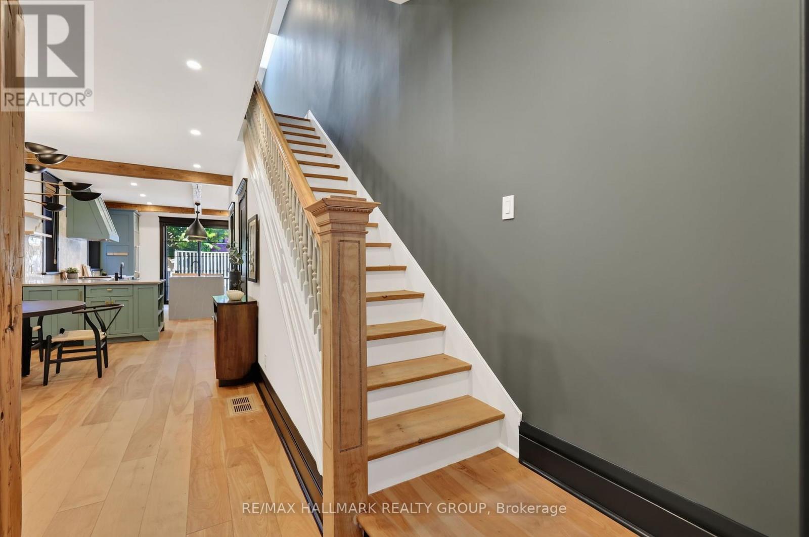 11 Third Avenue Property Photo 5