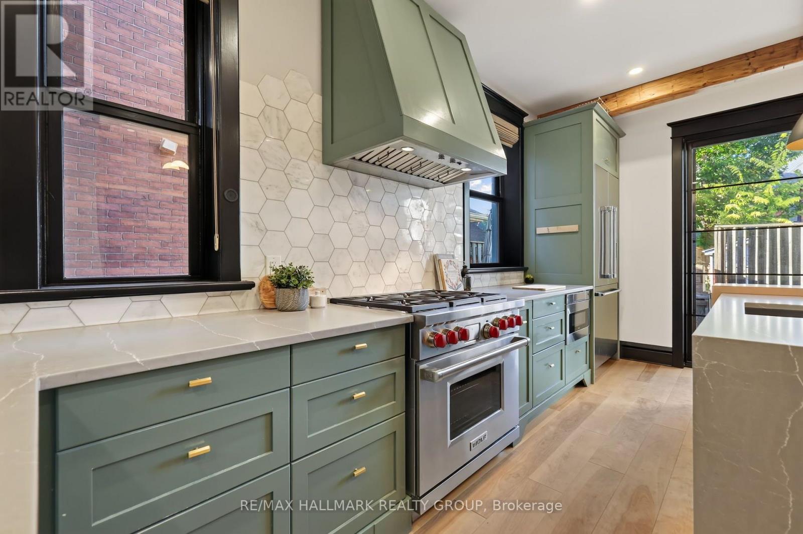 11 Third Avenue Property Photo 19