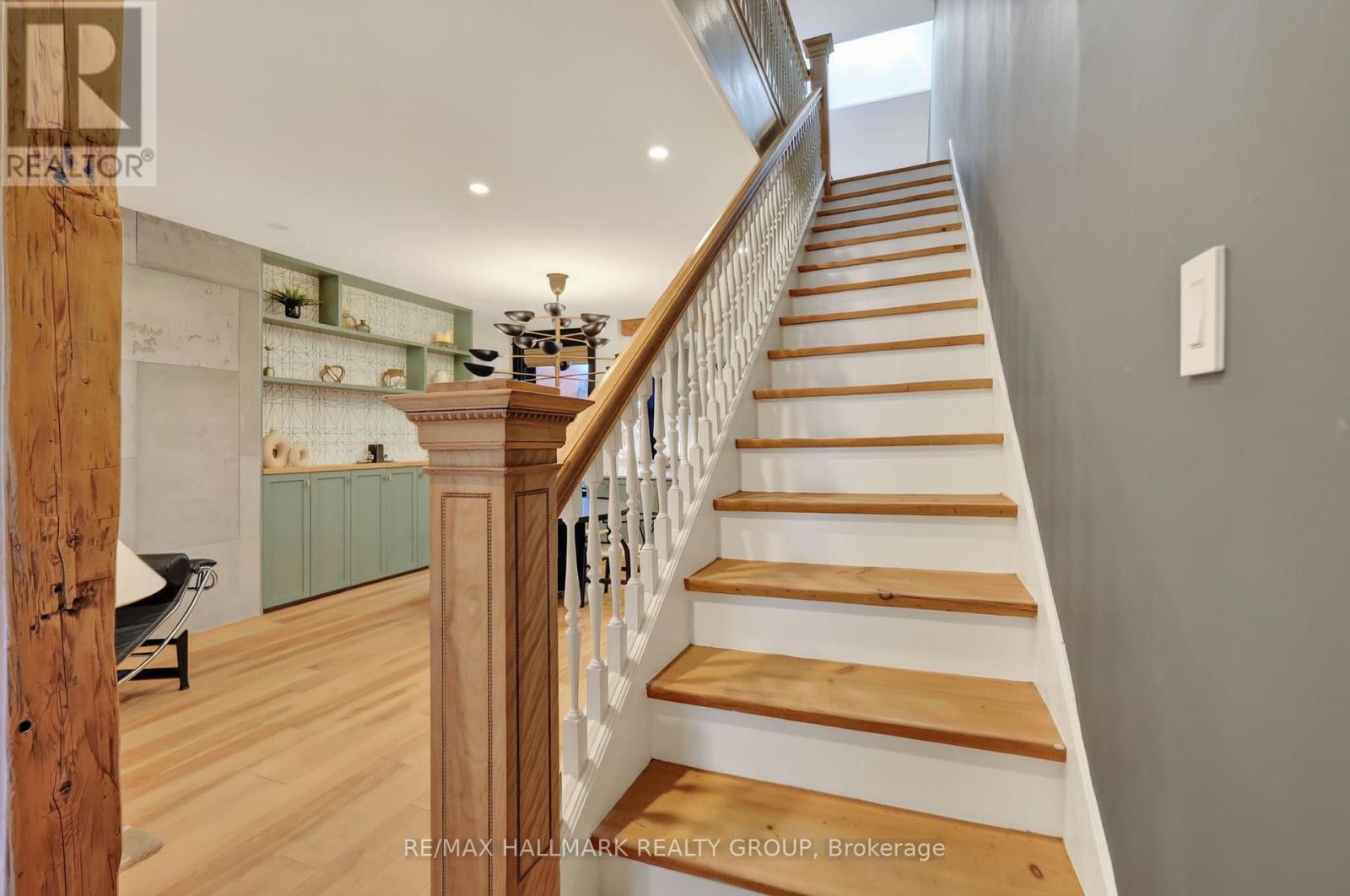 11 Third Avenue Property Photo 25