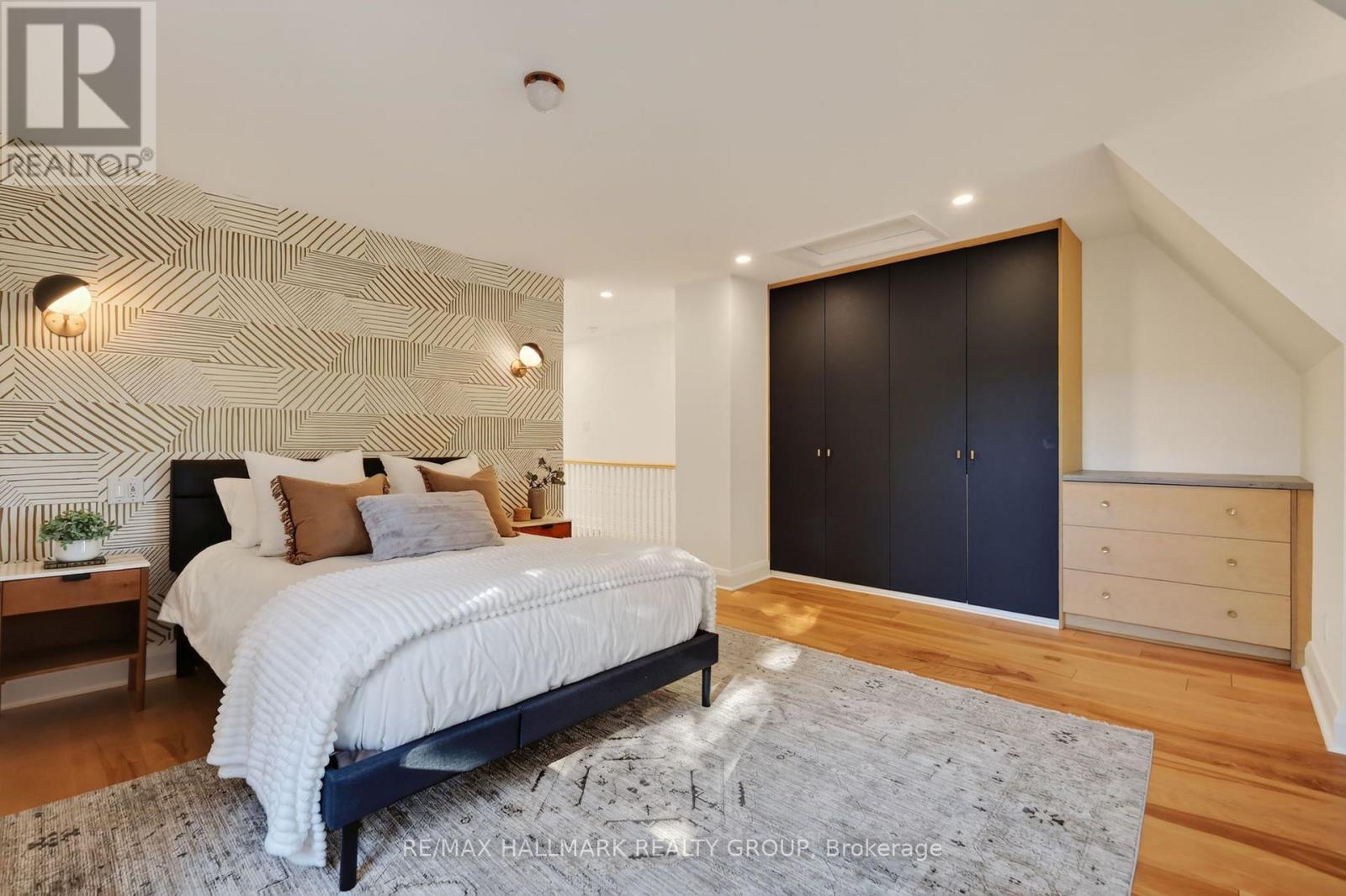11 Third Avenue Property Photo 40