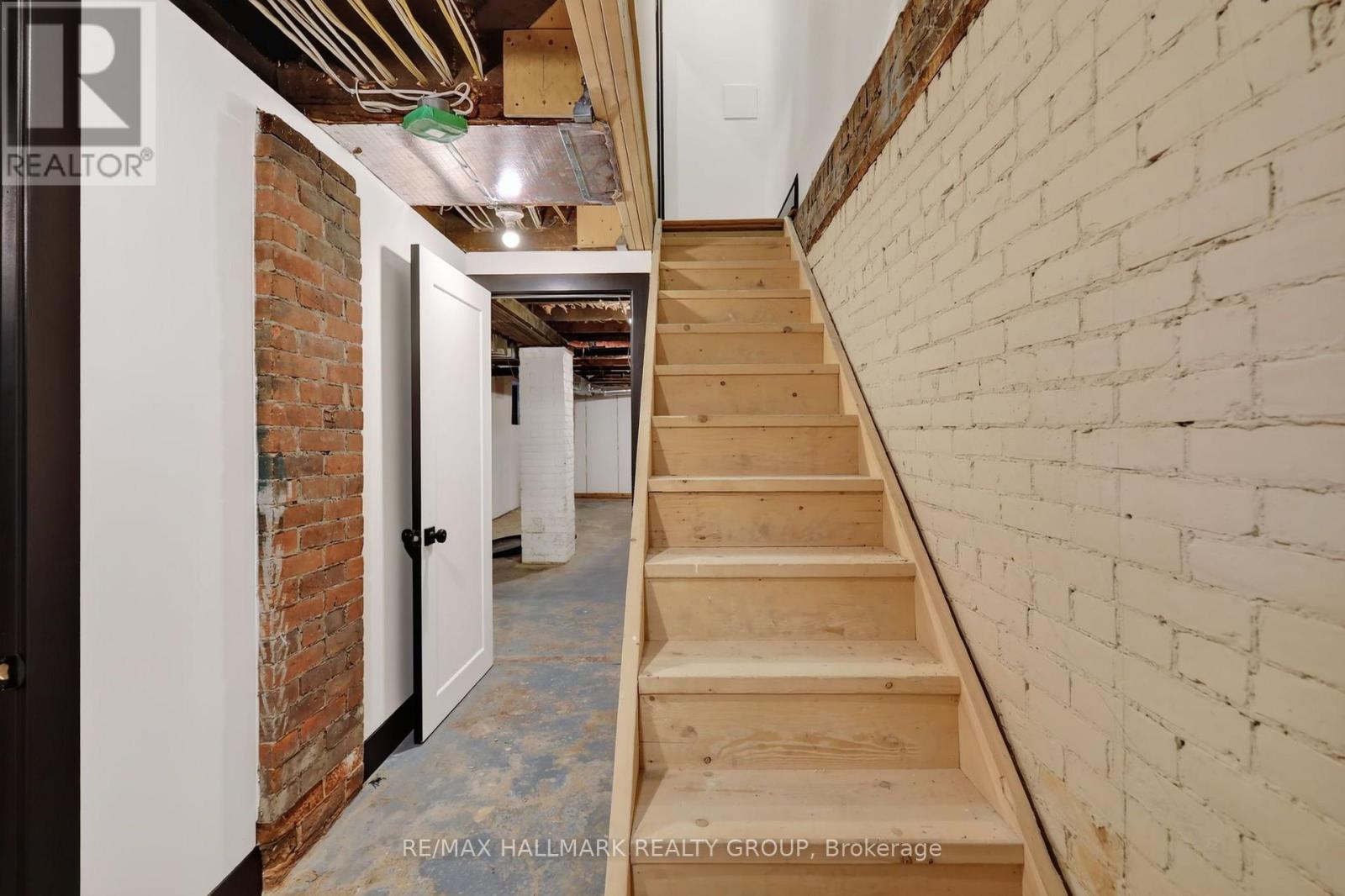 11 Third Avenue Property Photo 43