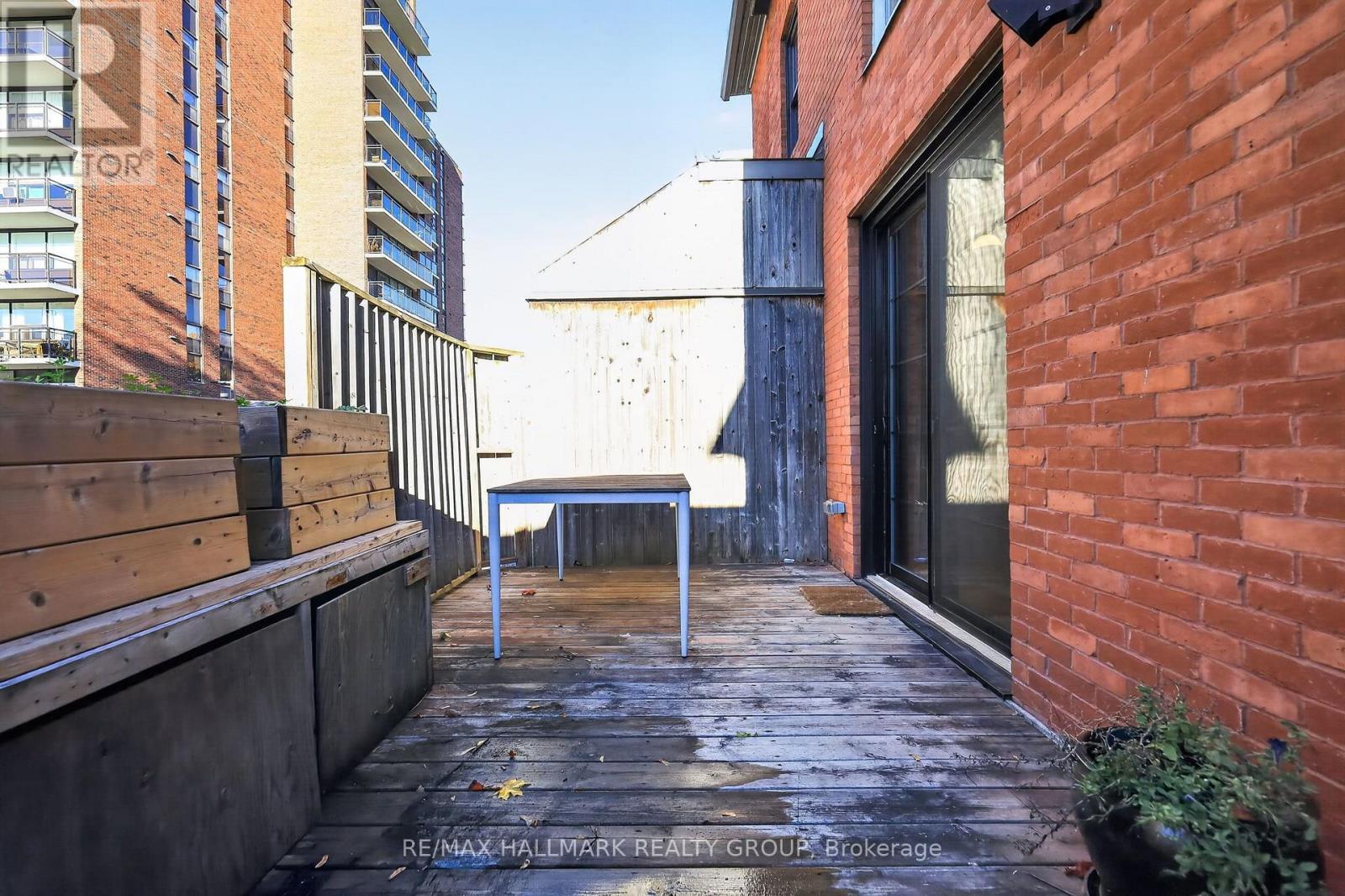 11 Third Avenue Property Photo 47