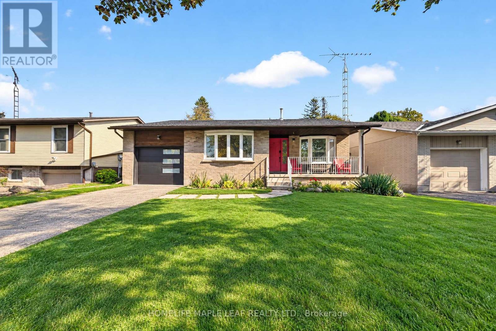 6 MERGL DRIVE Property Photo 1