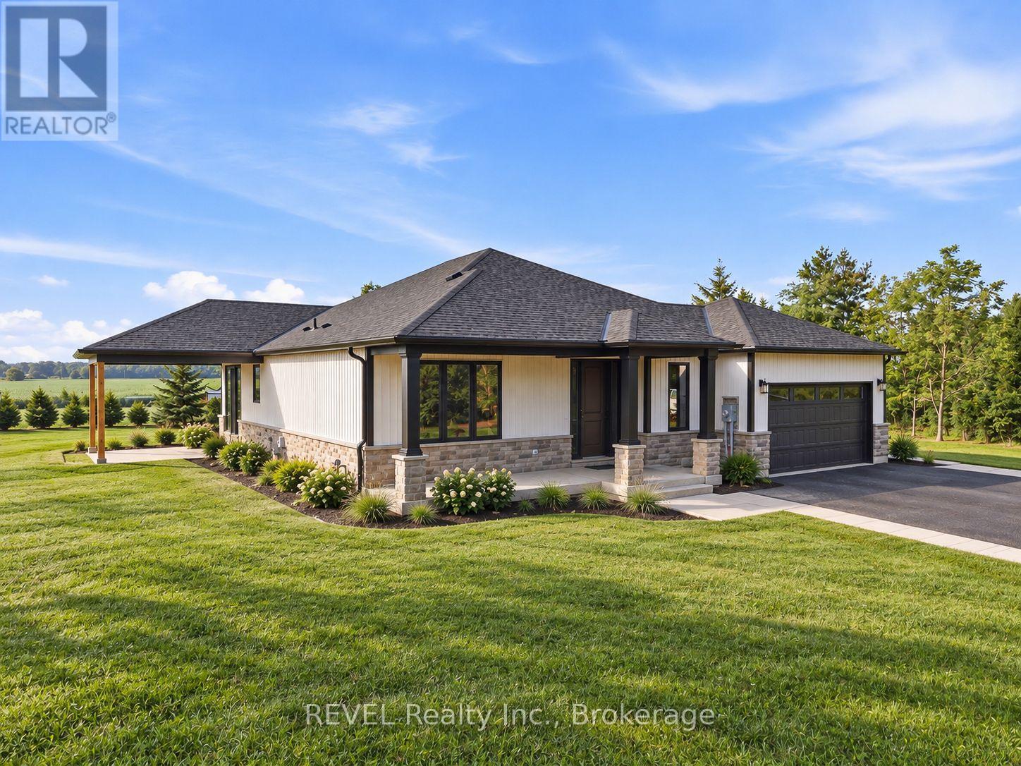 11 Anchor Road Property Photo 1