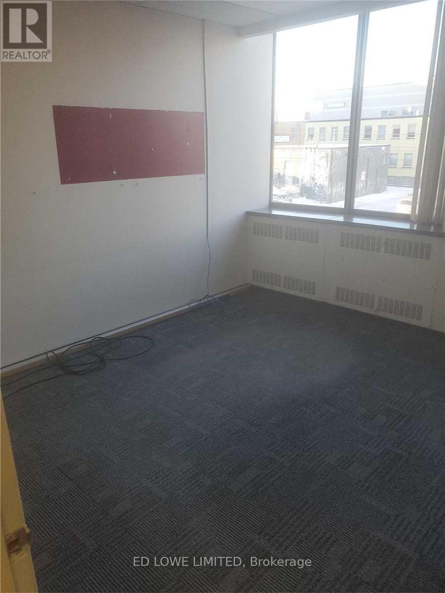 204 - 101 Worthington Street E Property Photo 12