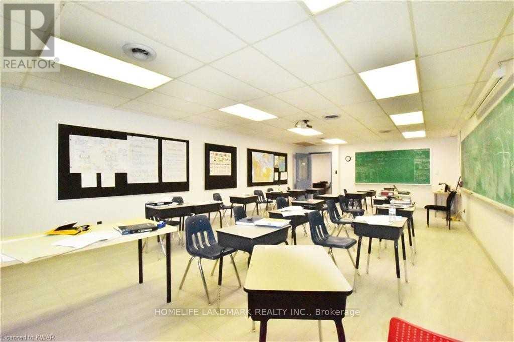 55 Dickson Street Property Photo 8