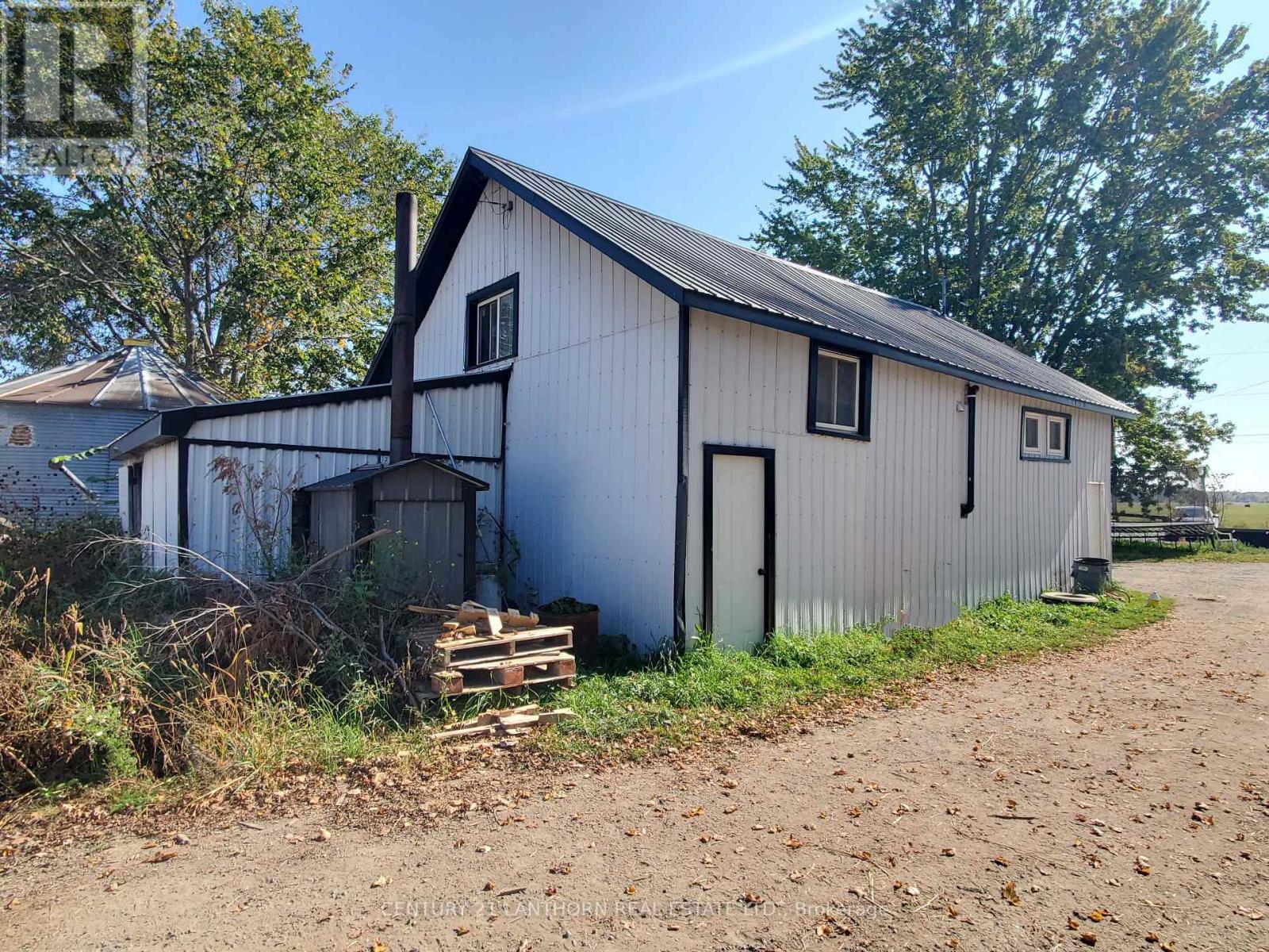 173 Card Road Property Photo 14