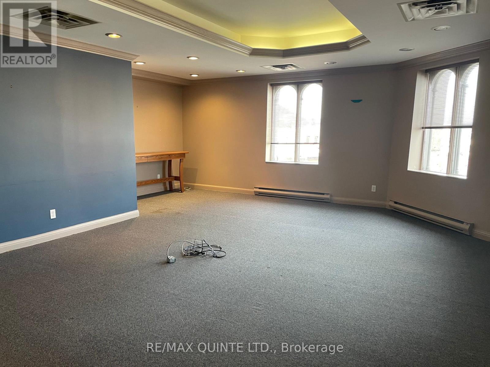 69-71 Dundas Street W Property Photo 30