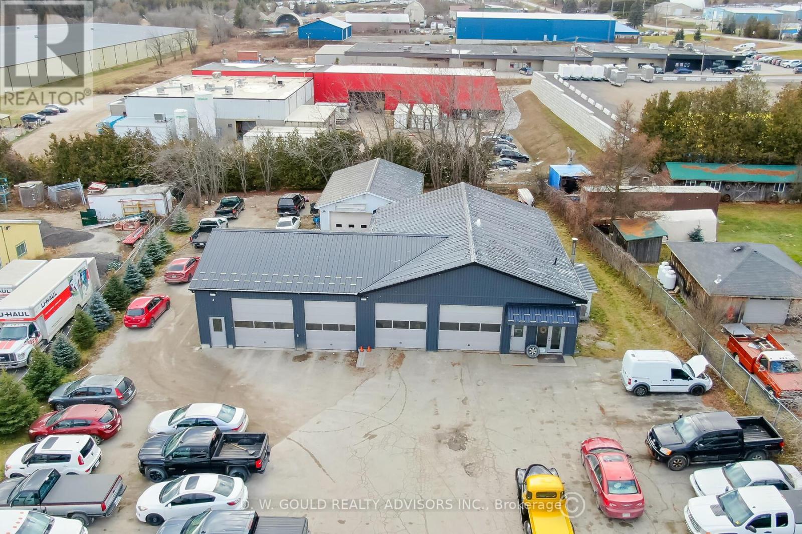 6 Shamrock Road Property Photo 5